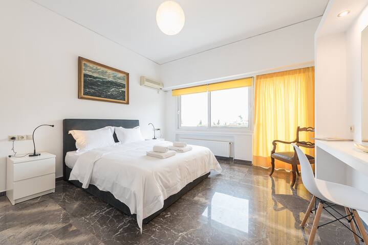 Deluxe Penthouse with view – Kolonaki gallery image 4