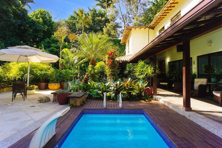 LUXOBRASIL #RJ706 Casa 04 Suítes Itanhangá Casa Aluguel Temporada gallery image 2