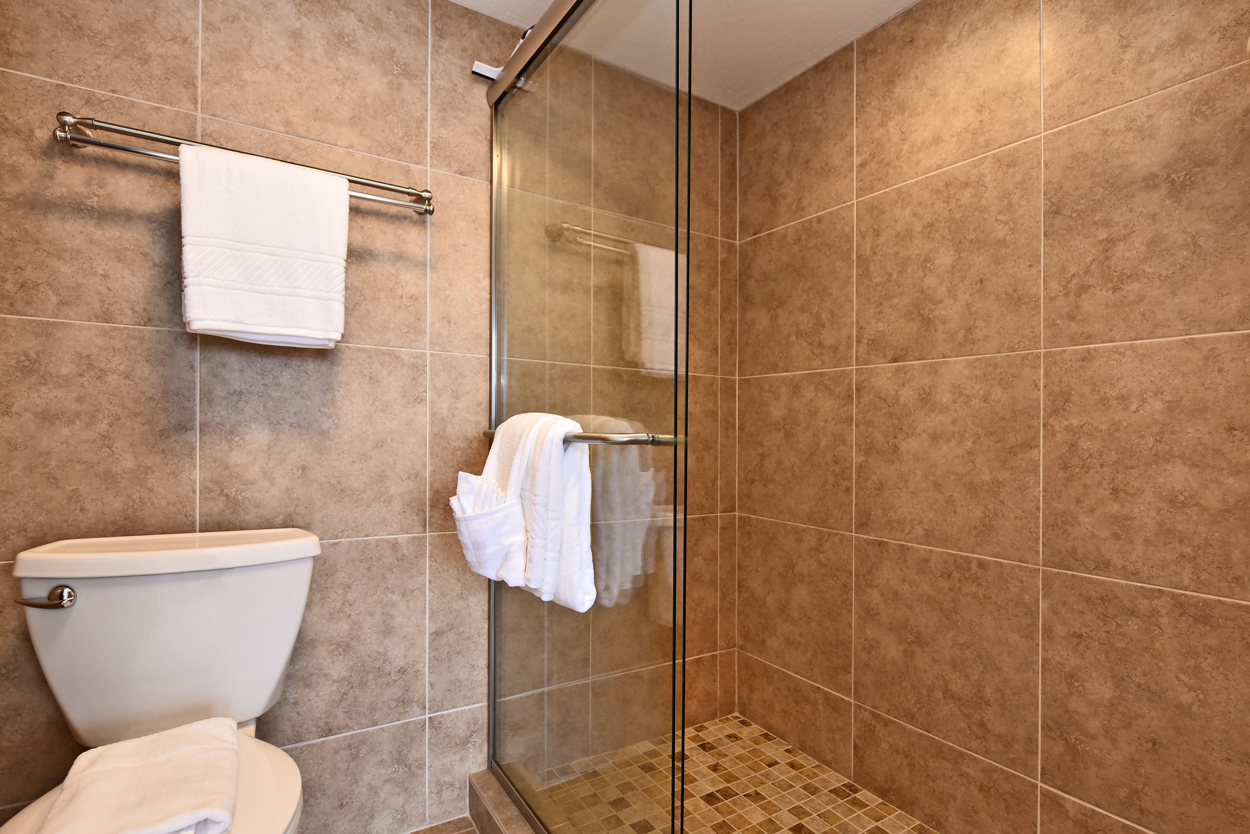 Condo in Lahaina · ★4.71 · 2 bedrooms · 3 beds · 2 private baths - Image 23