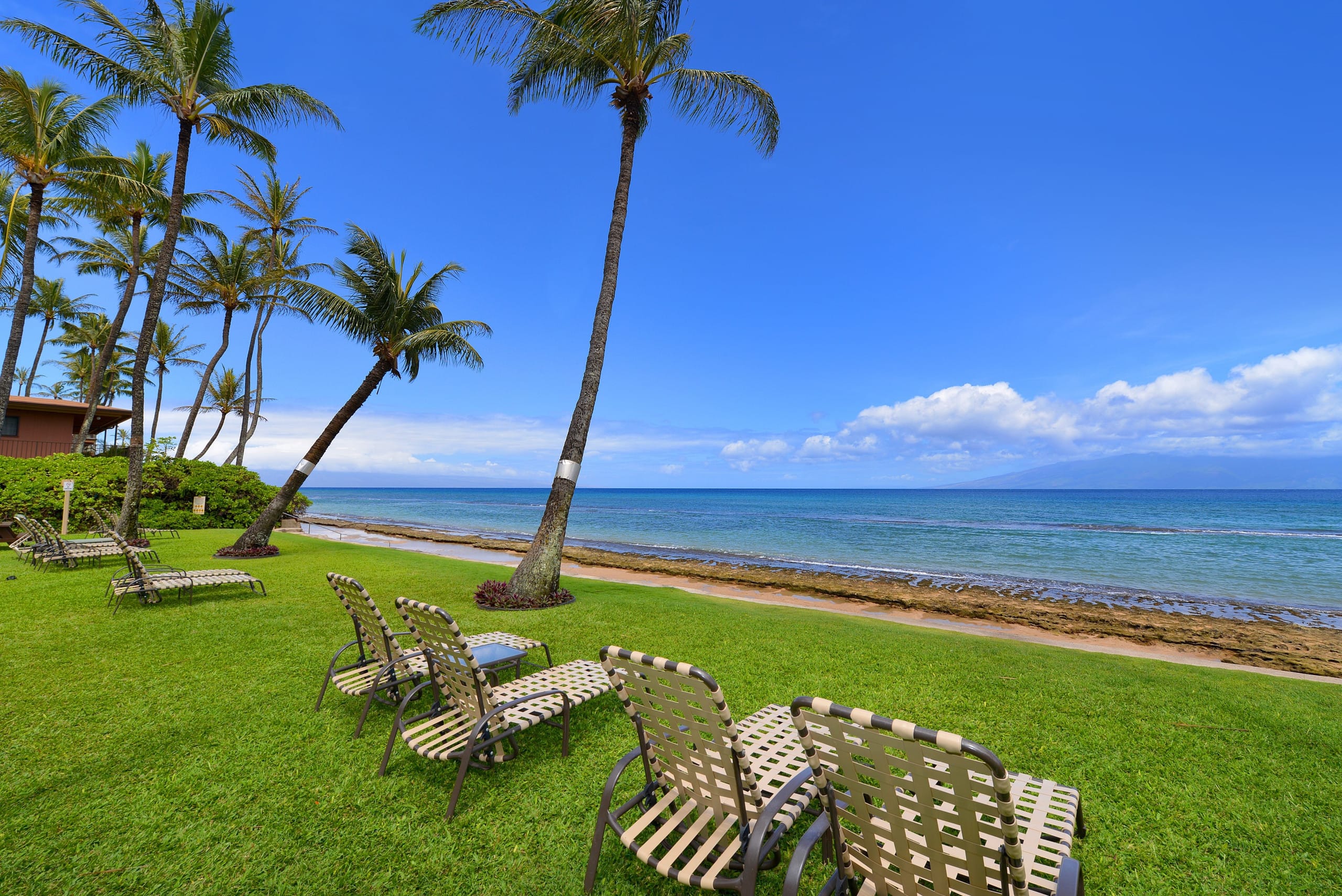 Condo in Lahaina · ★4.71 · 2 bedrooms · 3 beds · 2 private baths - Image 35
