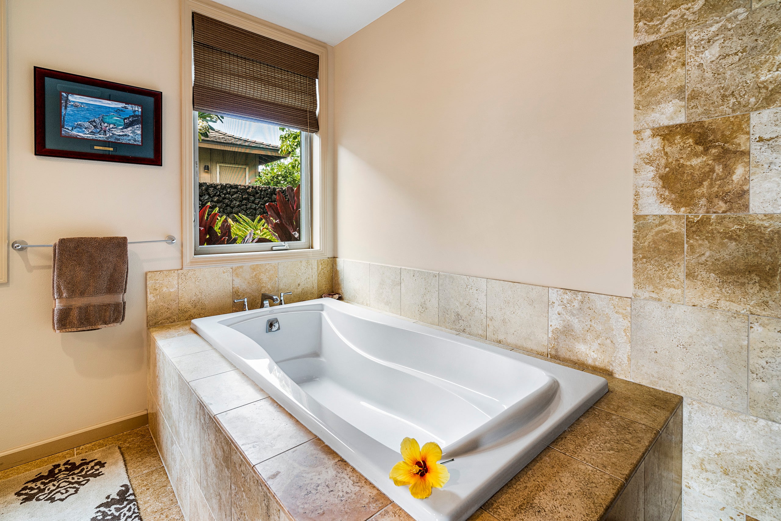 3-Bed w/ Private Pool Dec. - Image 24