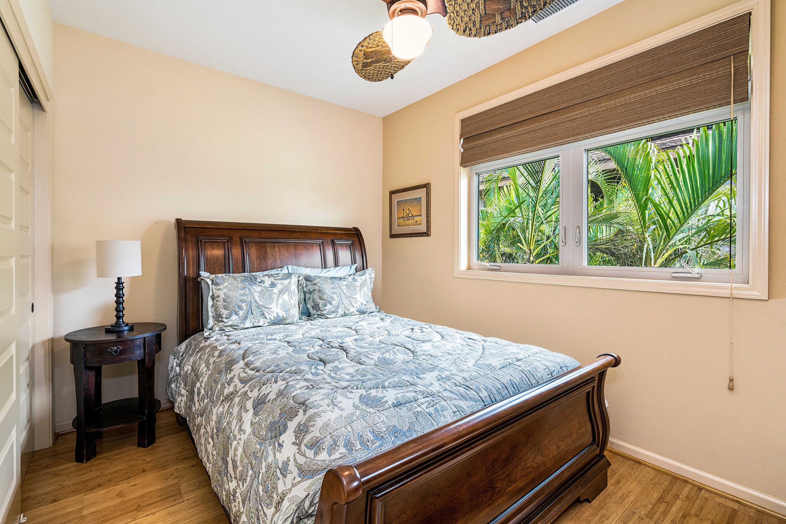 3-Bed w/ Private Pool Dec. - Image 16