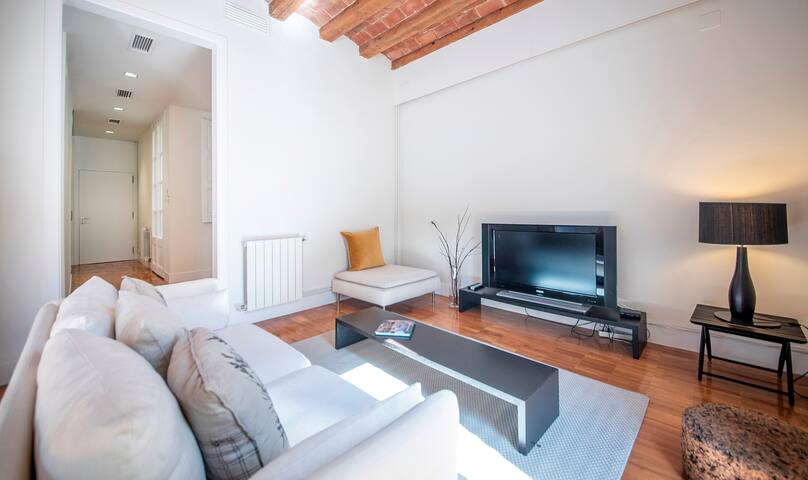 Two bedroom with balcony in Pelai – You Stylish gallery image 4