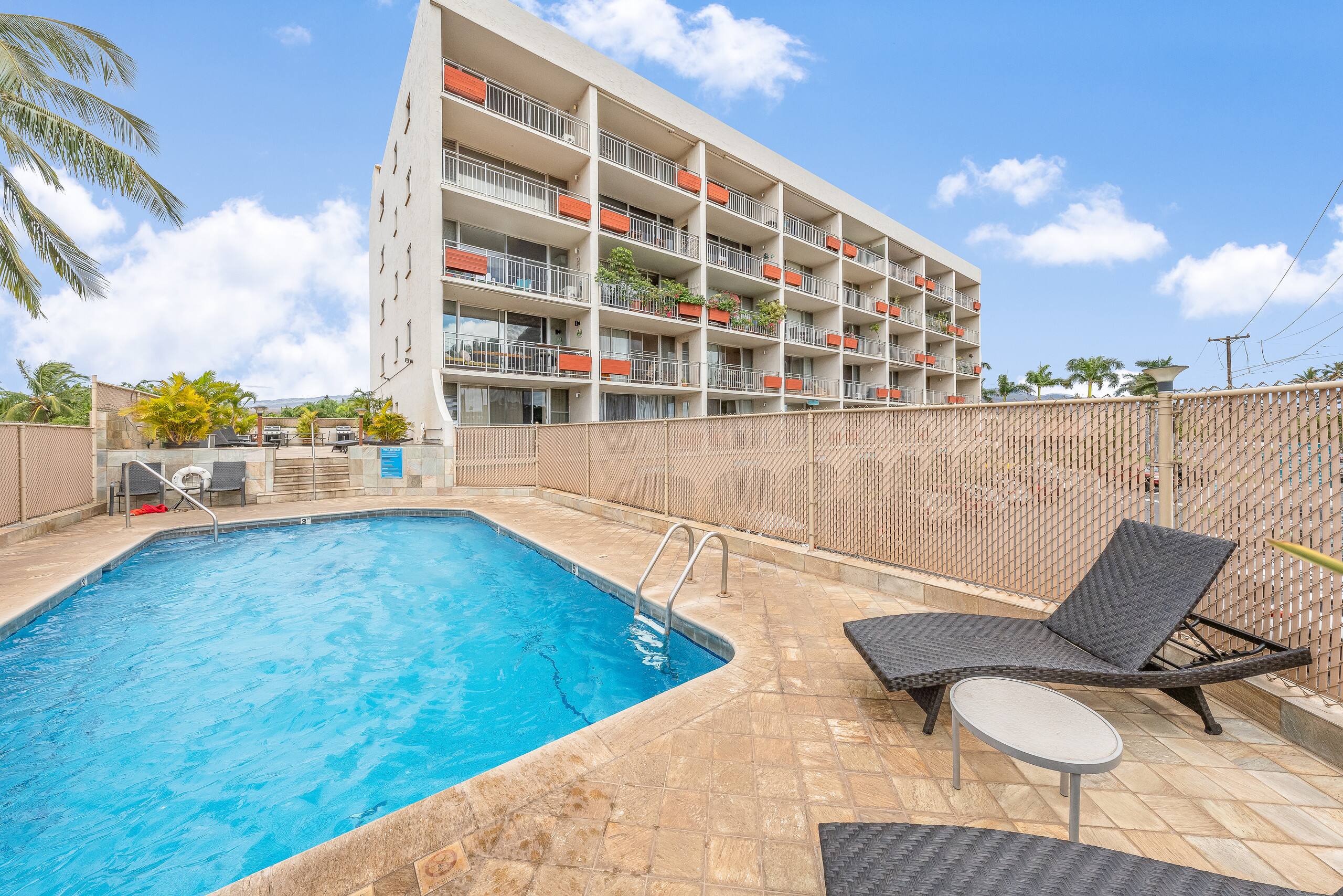 Condo in Kihei · ★4.81 · 1 bedroom · 2 beds · 1 bath - Image 38