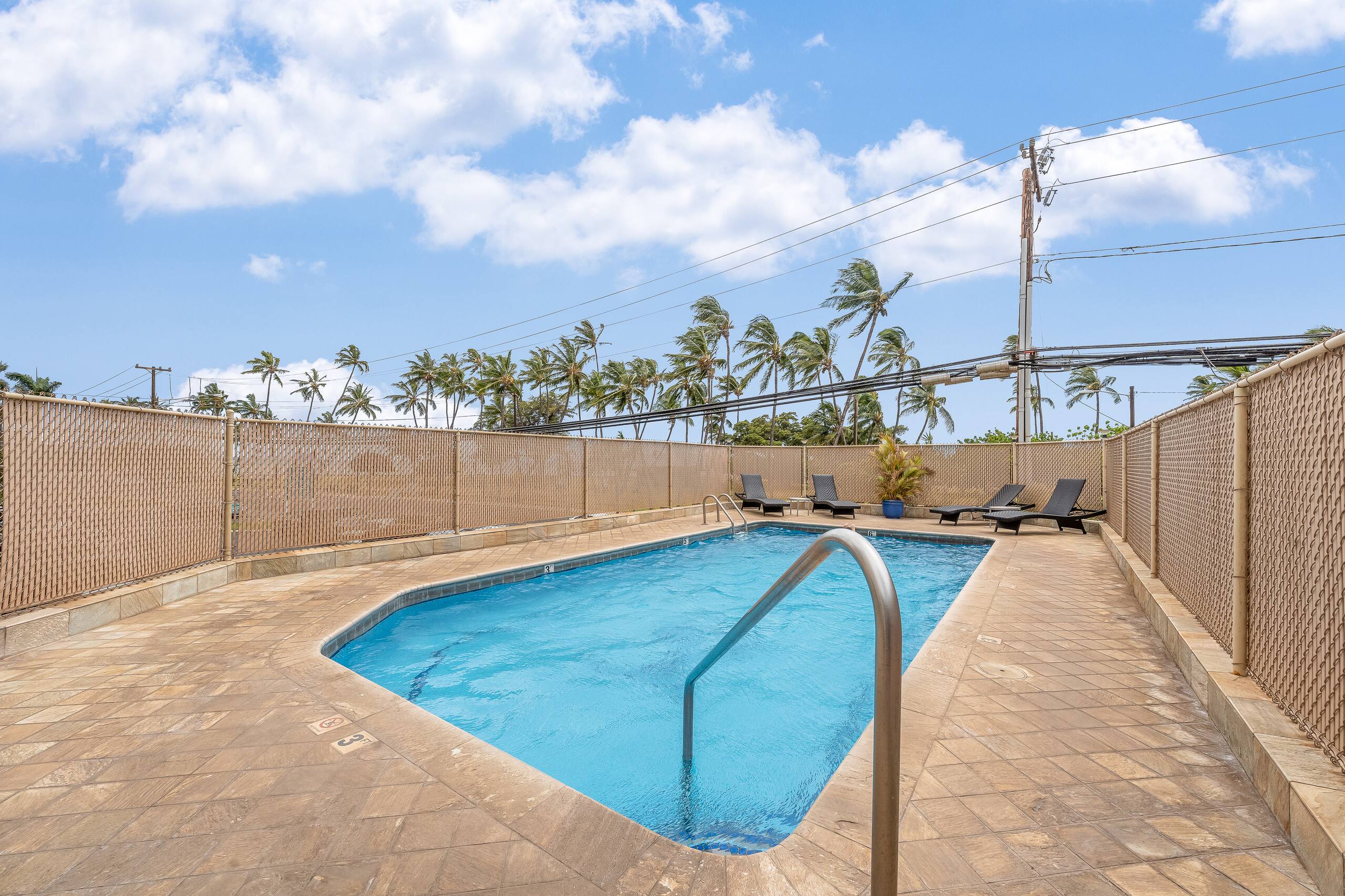 Condo in Kihei · ★4.81 · 1 bedroom · 2 beds · 1 bath - Image 37