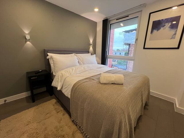 Penthouse Apartments FT5 gallery image 4