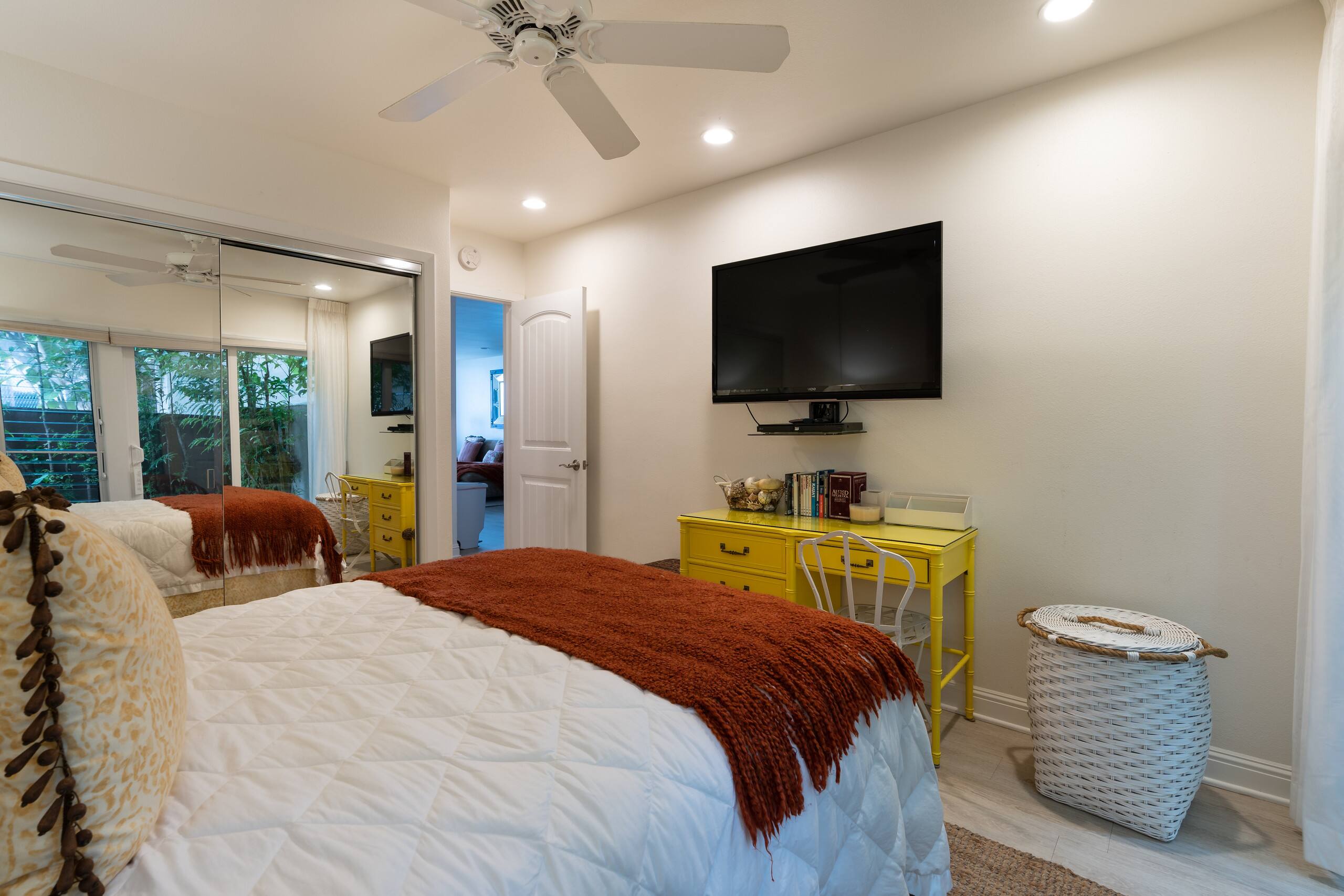 Condo in Koloa · ★4.75 · 2 bedrooms · 3 beds · 2 baths - Image 11