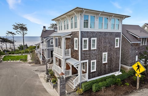 Seabrook Head in the Clouds | Ocean View, 2BR Home