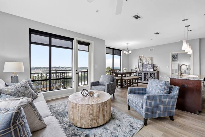 Luxurious Downtown High floor Corner-2bd2bth-#520 gallery image 4