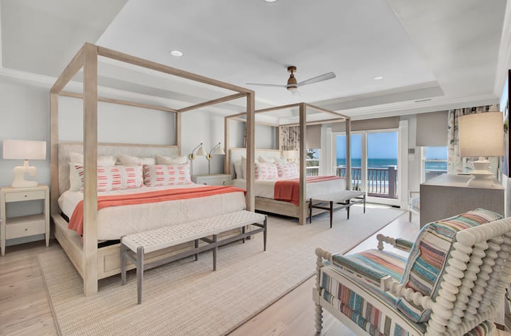 Dhoma e gjumit 3 ka një krevat dopio "king", një krevat dopio "queen" dhe një banjë ngjitur.