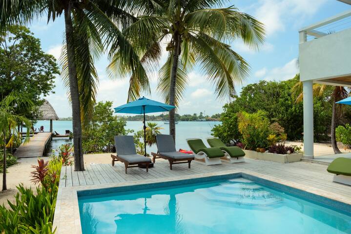 Private Island Beachfront Villa 1 Min From Village gallery image 3