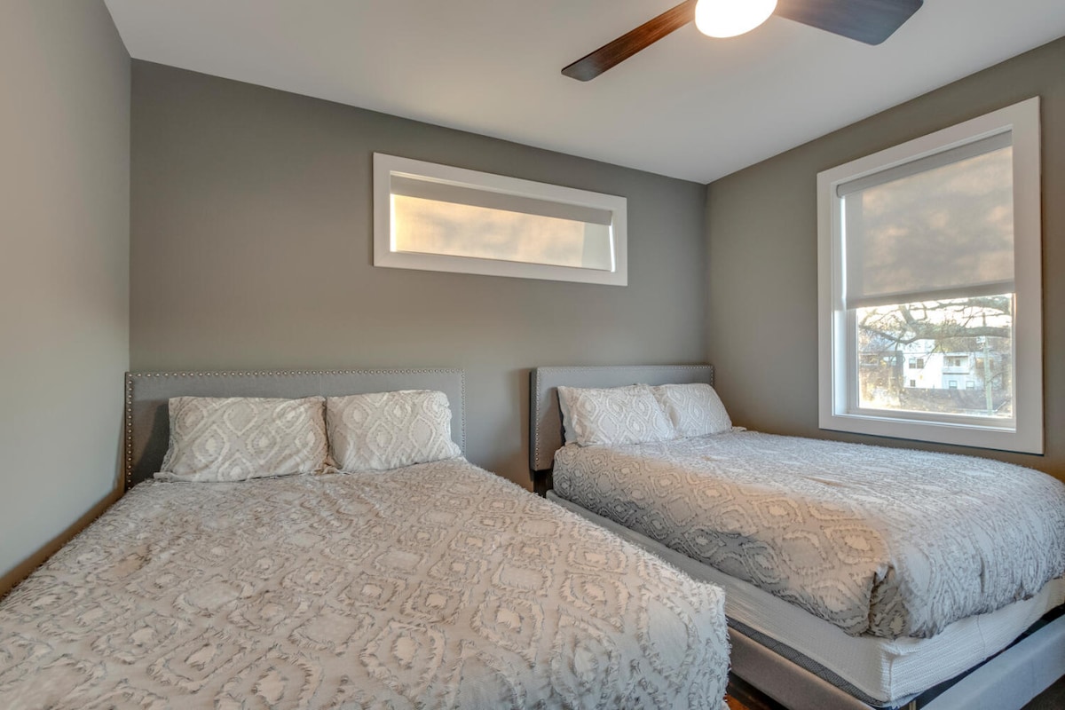 Double Queen Bedroom