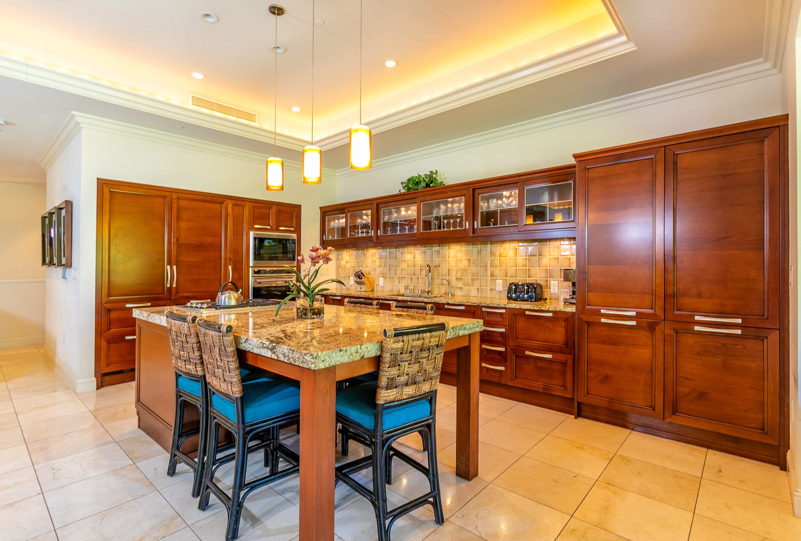 Villa in Kihei · ★4.88 · 3 bedrooms · 4 beds · 3.5 baths - Image 16