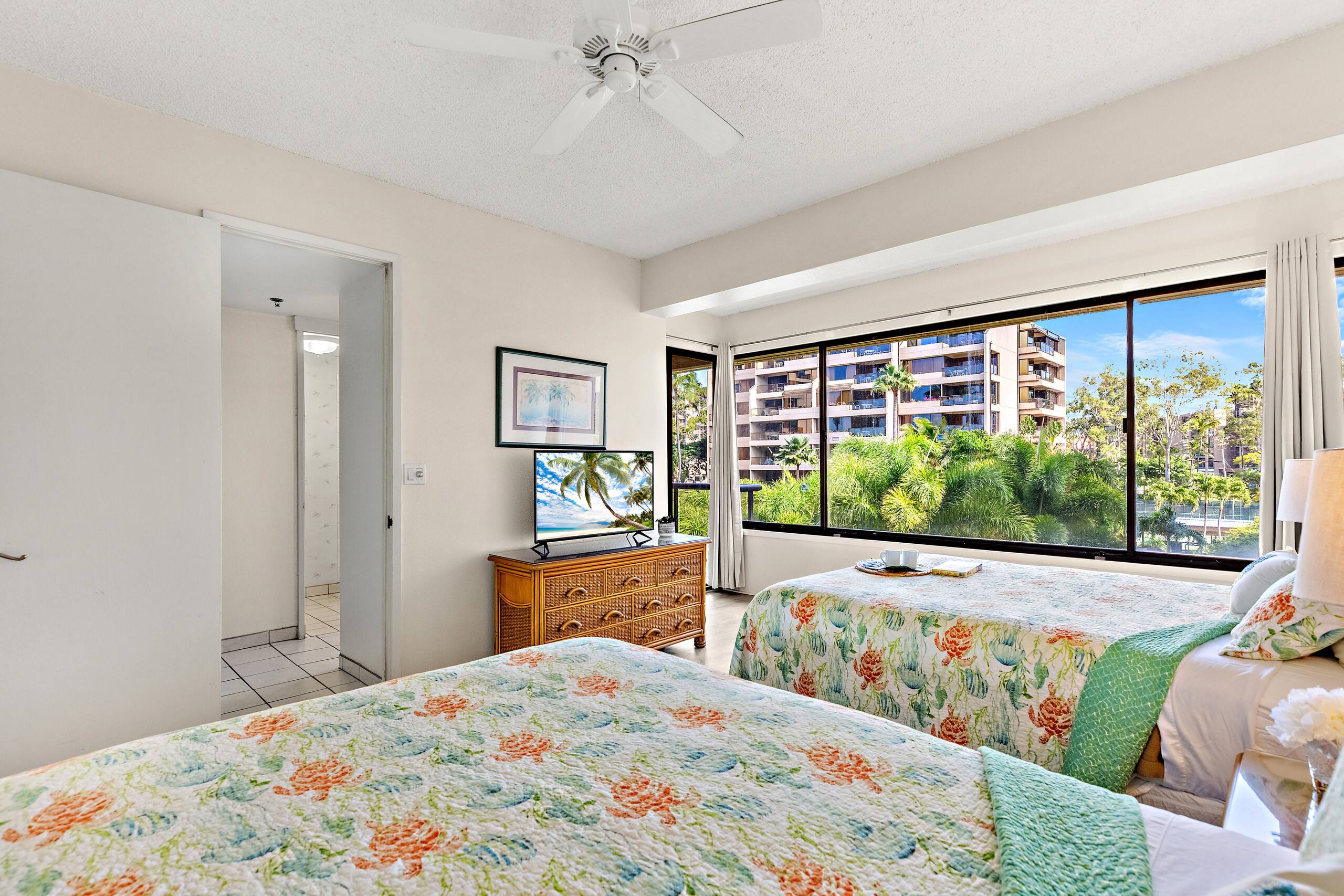 Condo in Lahaina · ★4.6 · 3 bedrooms · 5 beds · 2 baths - Image 10