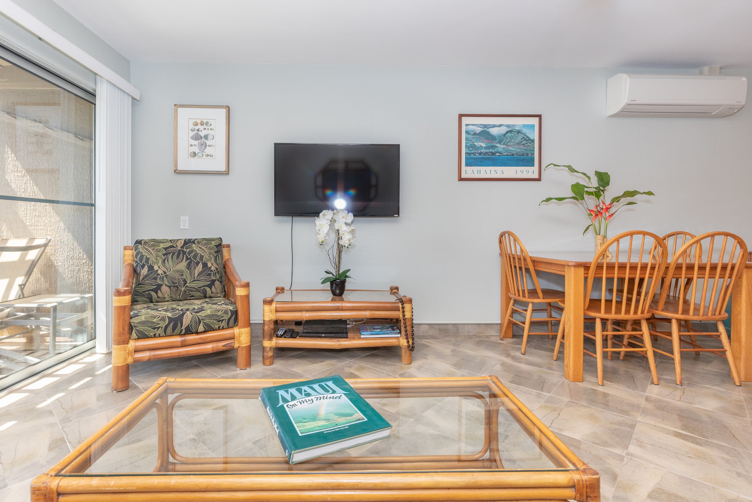 Condo in Lahaina · ★4.95 · 2 bedrooms · 3 beds · 2 baths - Image 10