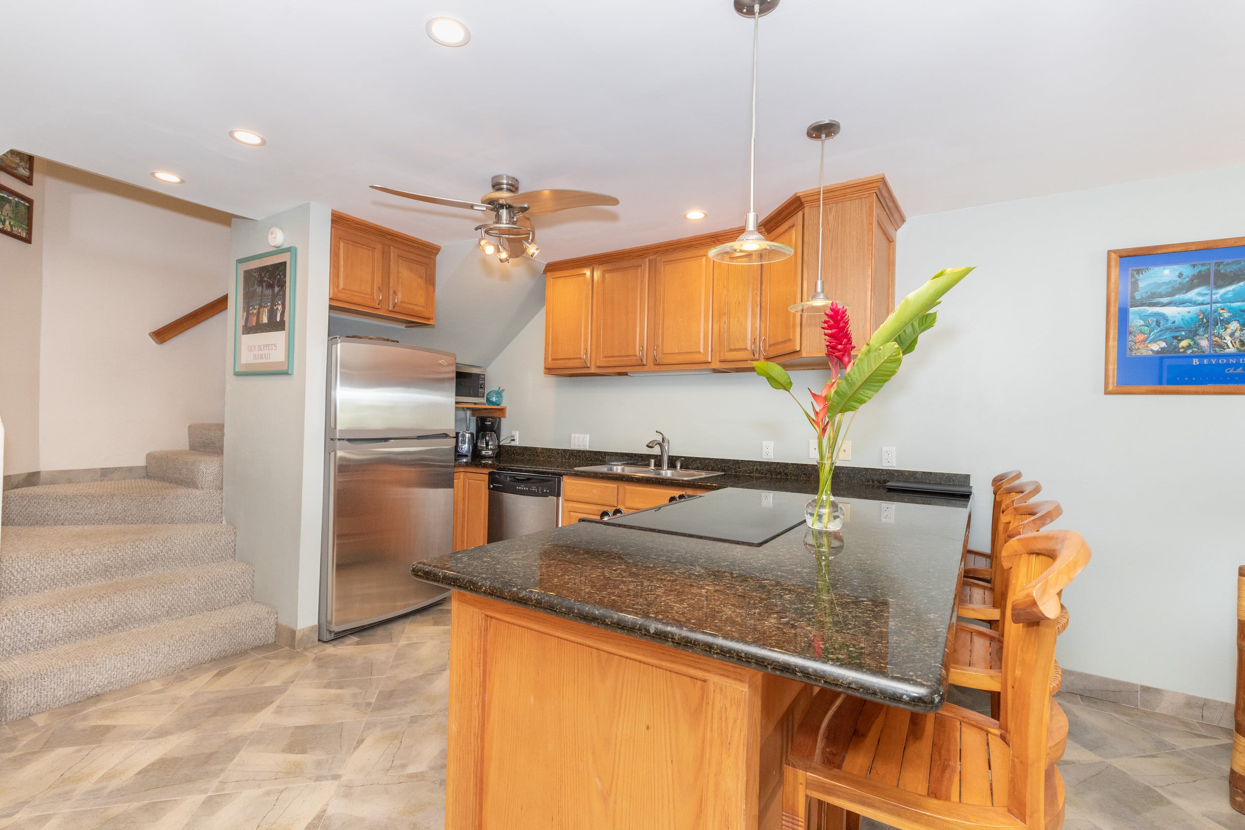 Condo in Lahaina · ★4.95 · 2 bedrooms · 3 beds · 2 baths - Image 9