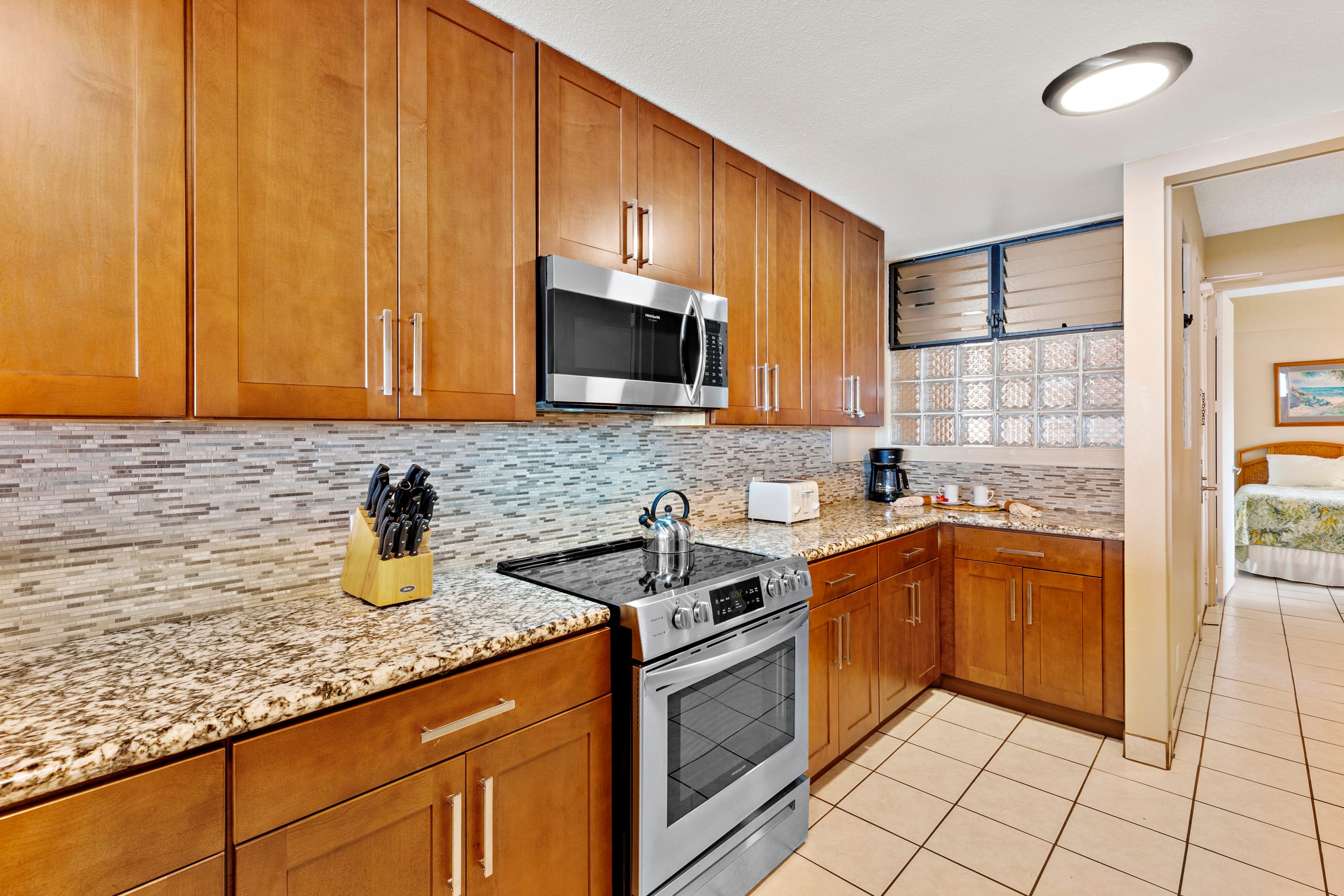 Condo in Lahaina · ★4.71 · 3 bedrooms · 5 beds · 2 private baths - Image 21
