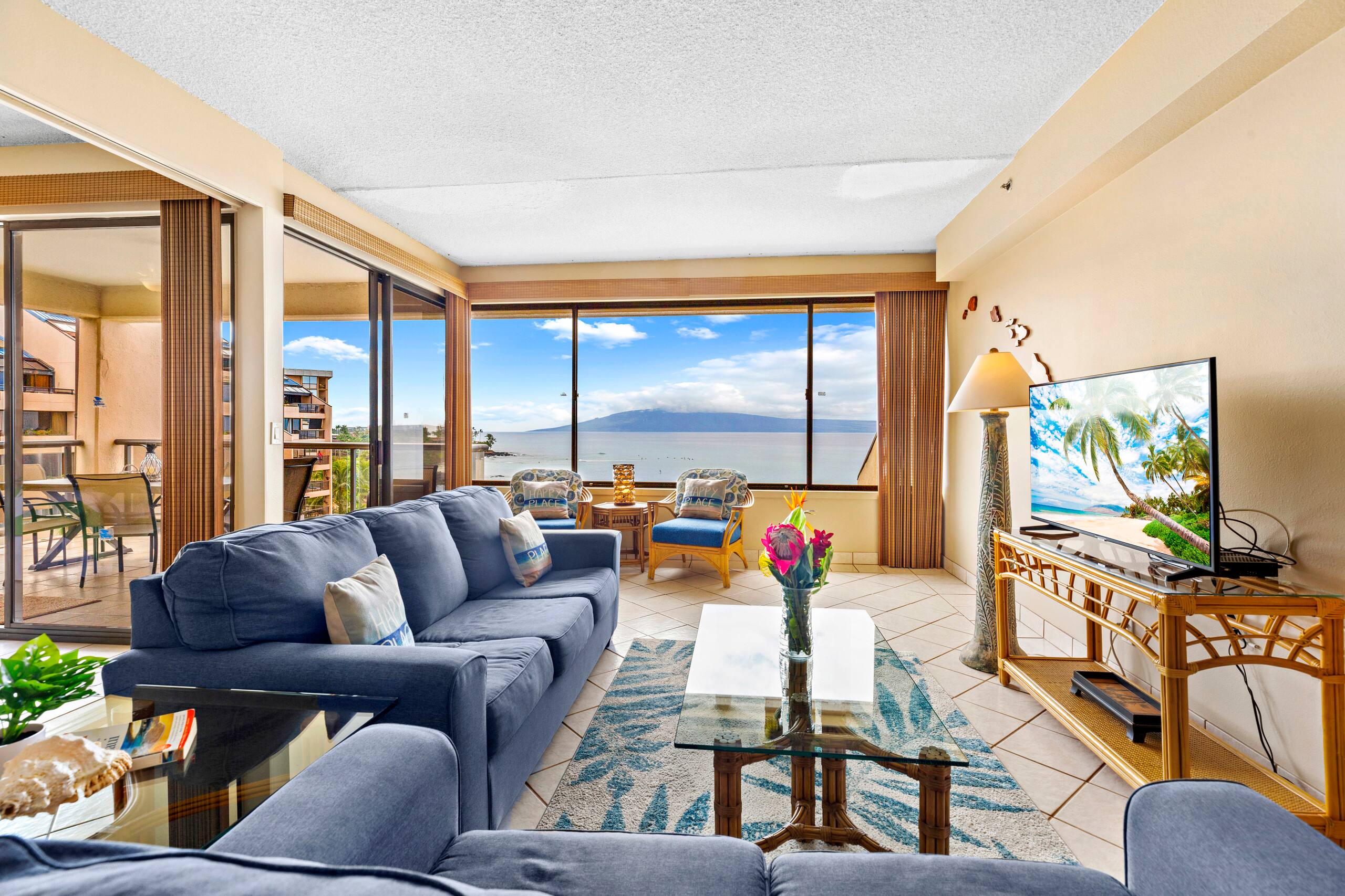Condo in Lahaina · ★4.71 · 3 bedrooms · 5 beds · 2 private baths - Image 4
