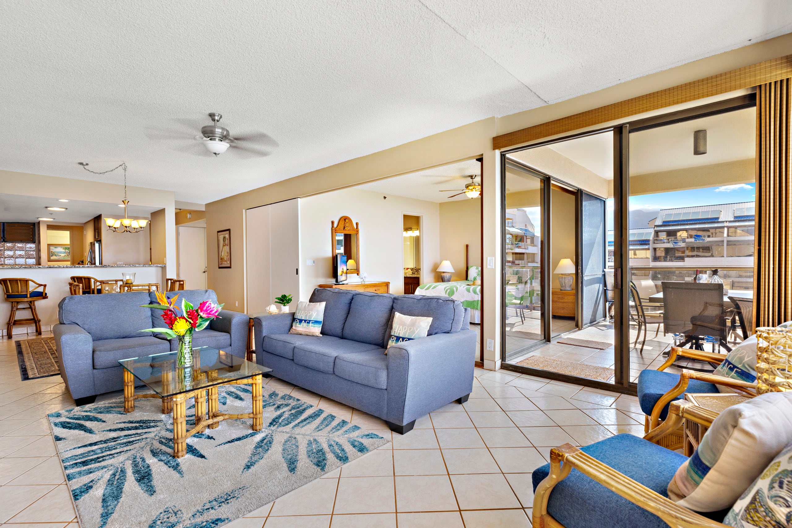 Condo in Lahaina · ★4.71 · 3 bedrooms · 5 beds · 2 private baths - Image 8