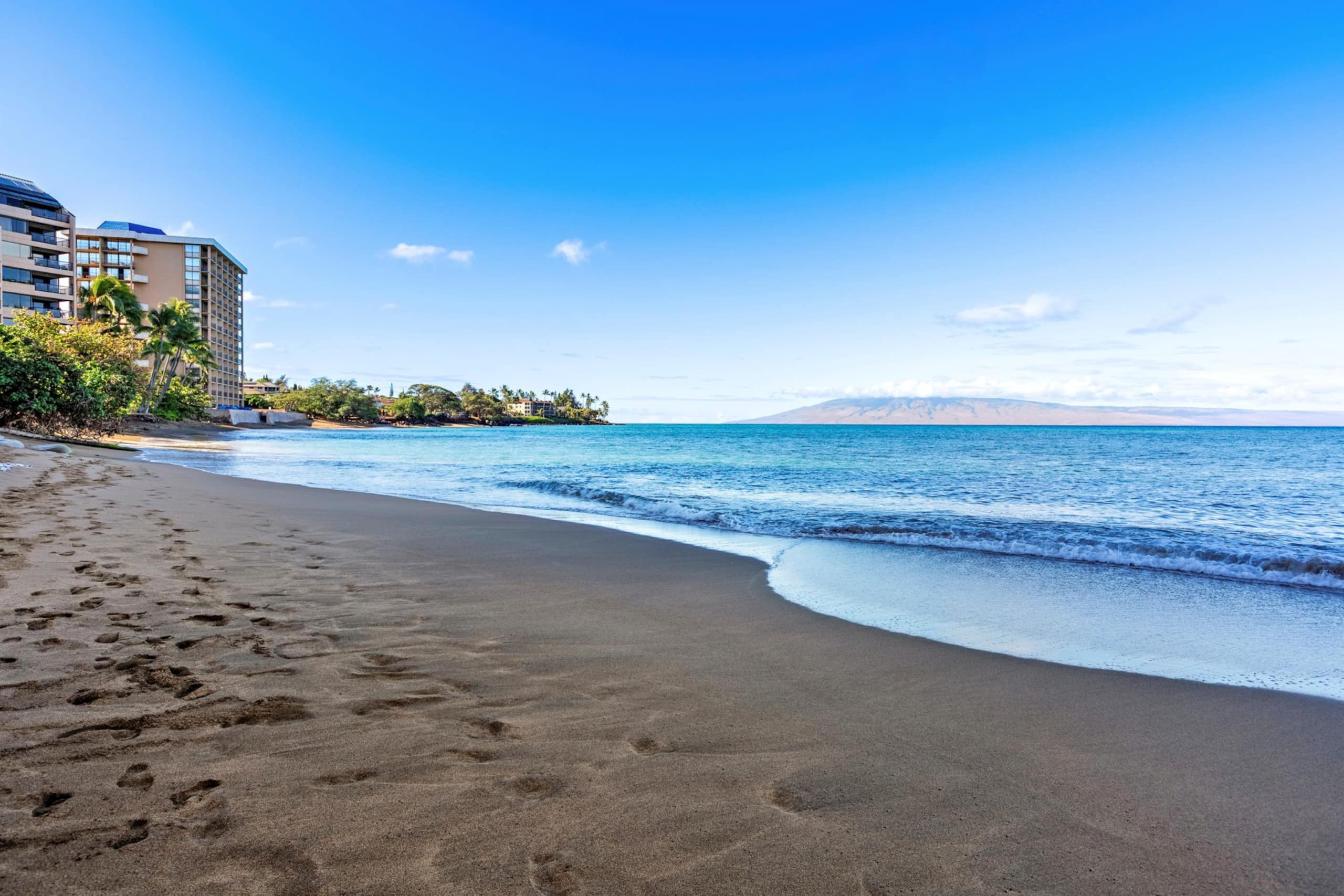 Condo in Lahaina · ★4.71 · 3 bedrooms · 5 beds · 2 private baths - Image 74