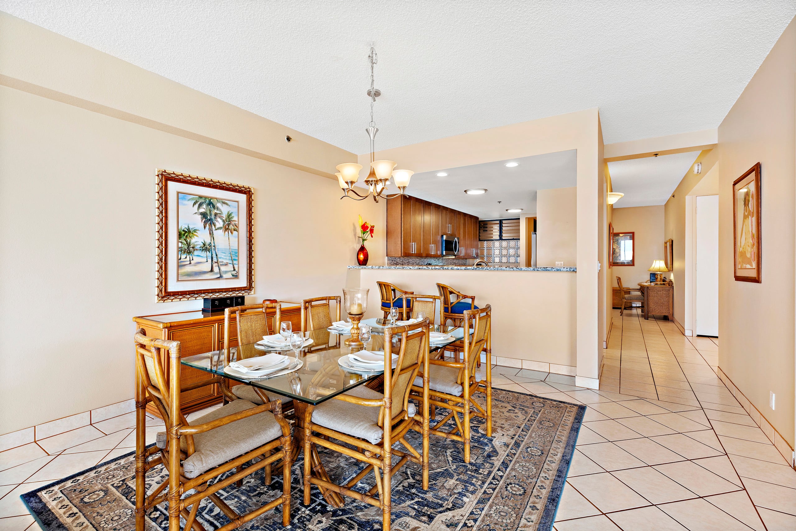 Condo in Lahaina · ★4.71 · 3 bedrooms · 5 beds · 2 private baths - Image 19