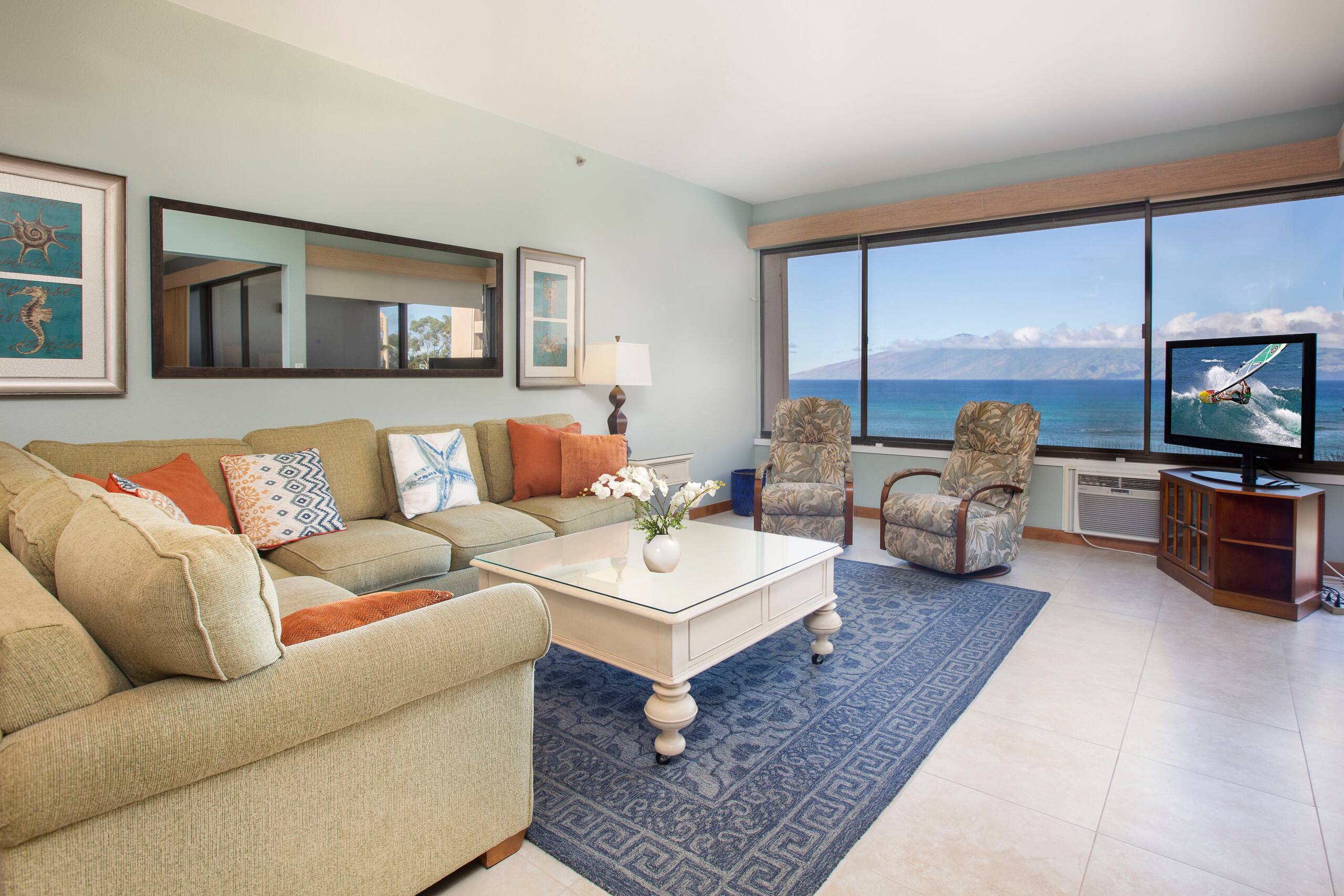 Condo in Lahaina · ★5.0 · 2 bedrooms · 4 beds · 2 baths - Image 1