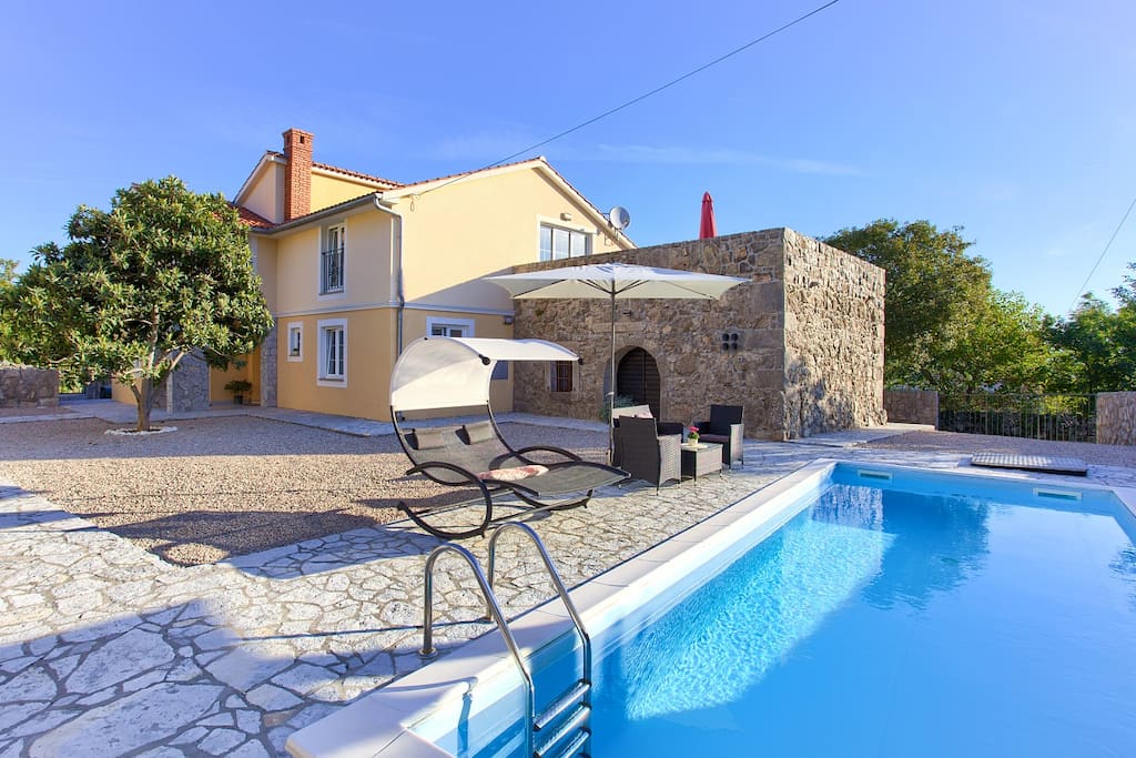 Villa Vrh - 886CE31D-35CD-4E6B-9B4C-59AB36294354