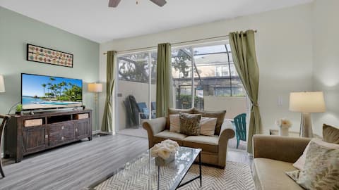 Windsor Hills 3 Bedroom Private Pool Townhome