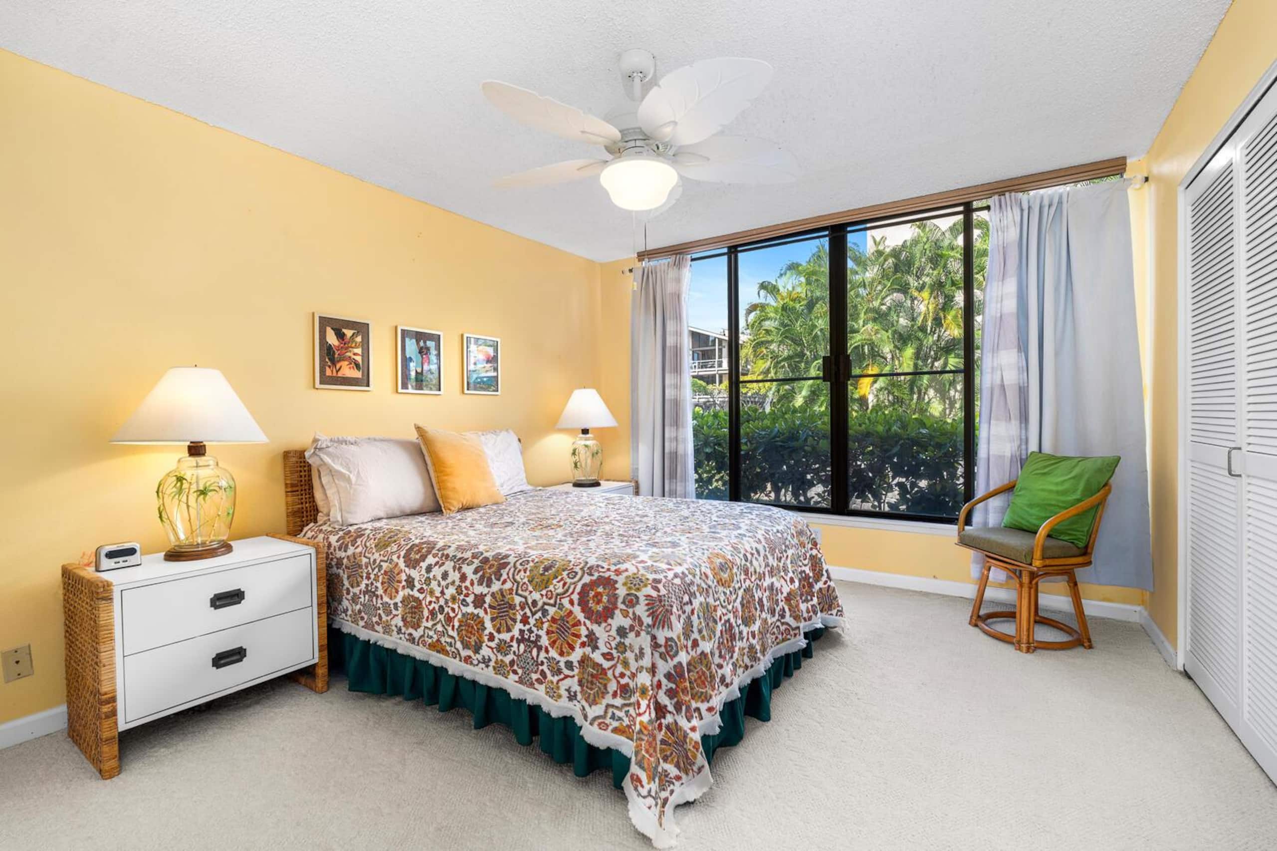 Condo in Kailua-Kona · ★4.63 · 2 bedrooms · 2 beds · 2 baths - Image 19