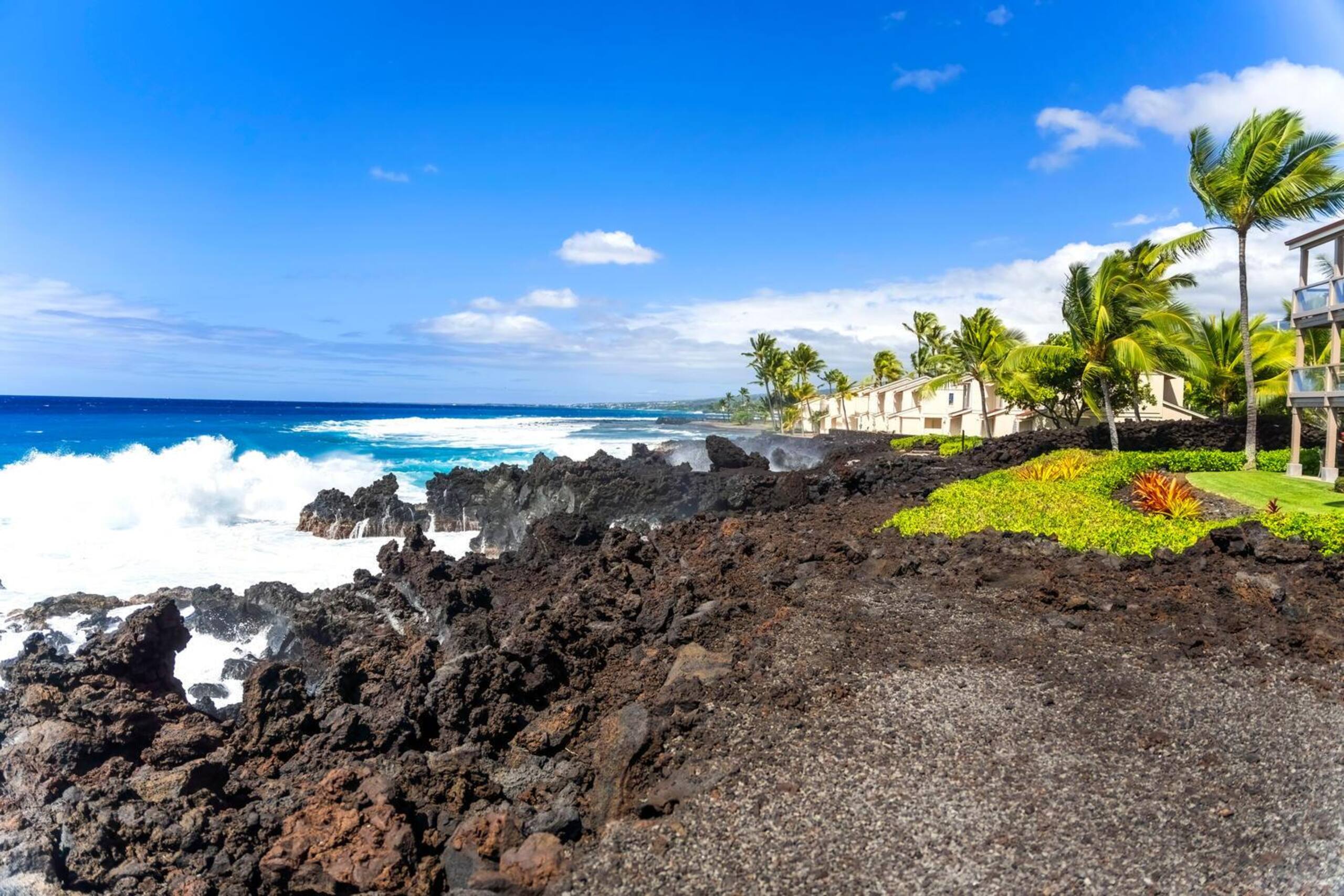 Condo in Kailua-Kona · ★4.63 · 2 bedrooms · 2 beds · 2 baths - Image 39