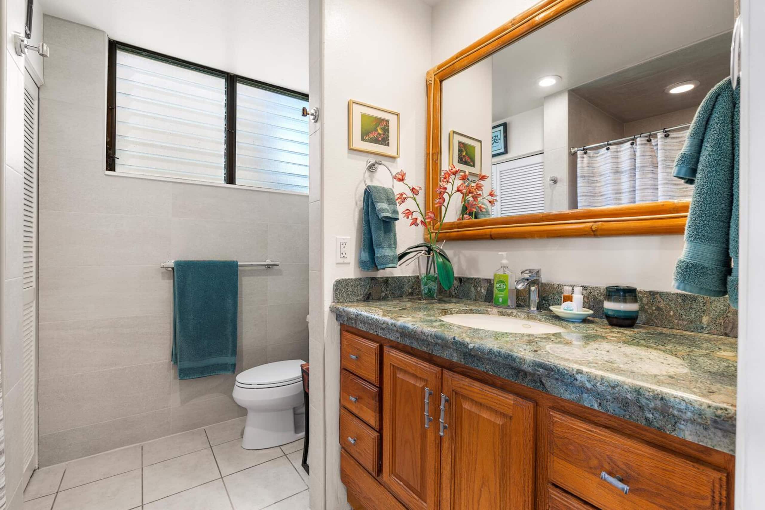 Condo in Kailua-Kona · ★4.63 · 2 bedrooms · 2 beds · 2 baths - Image 16