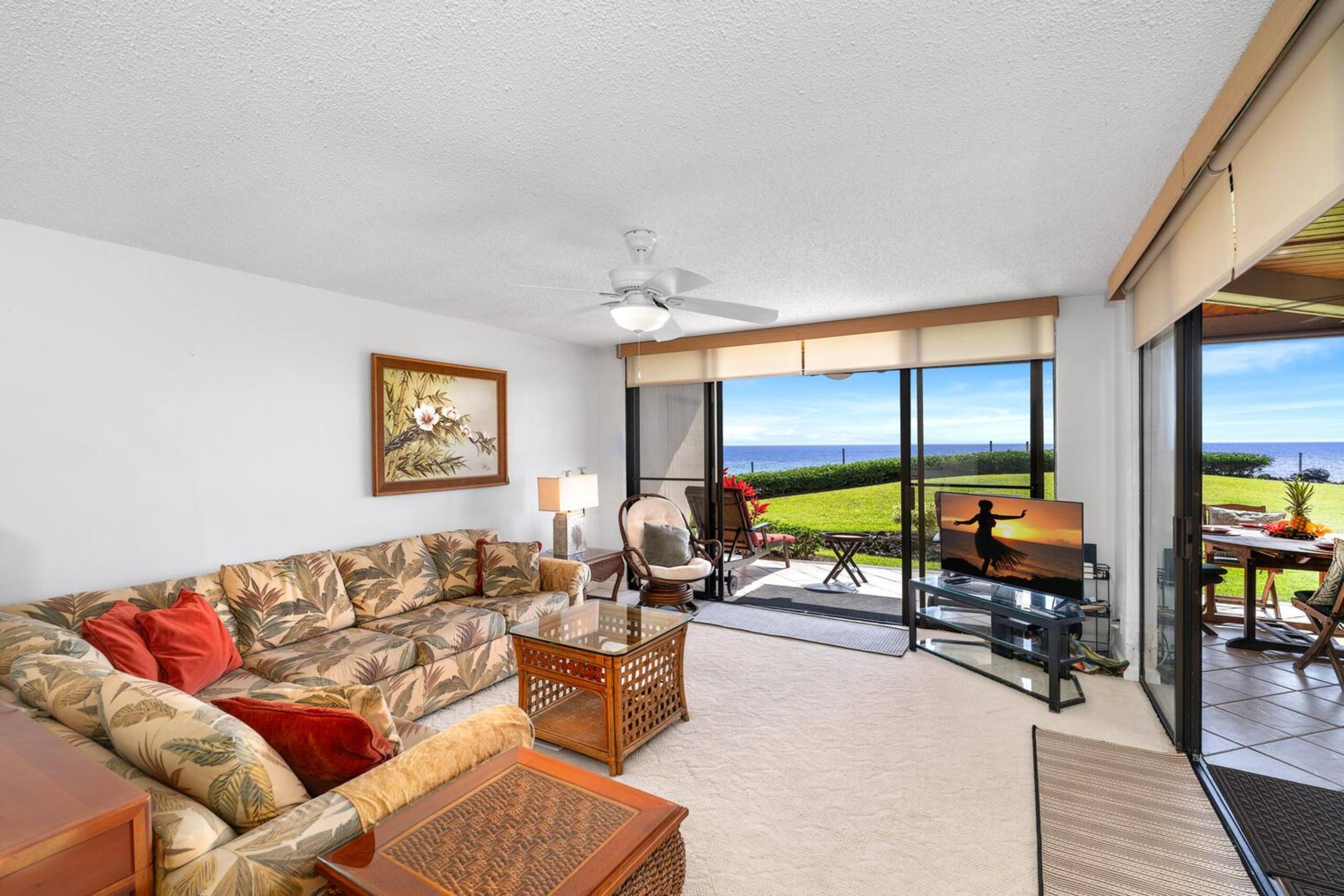 Condo in Kailua-Kona · ★4.63 · 2 bedrooms · 2 beds · 2 baths - Image 23