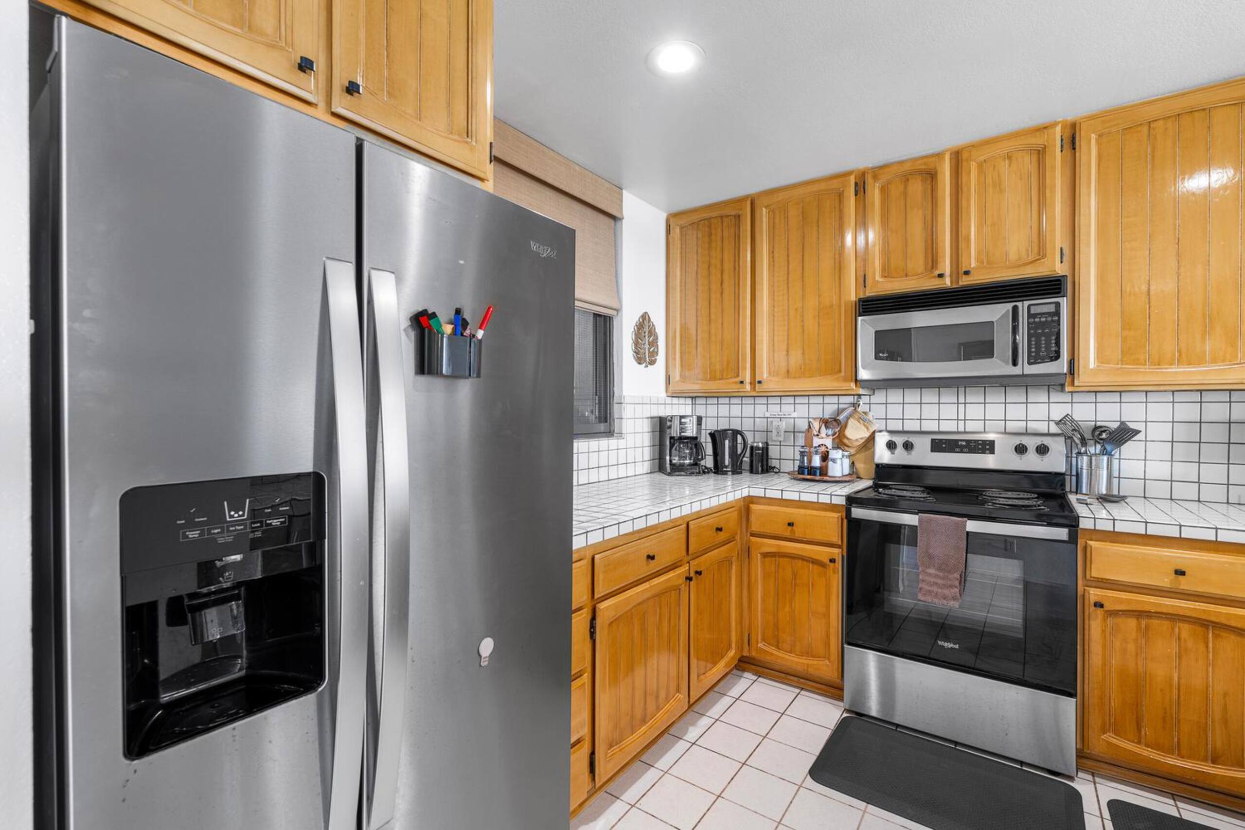 Condo in Kailua-Kona · ★4.63 · 2 bedrooms · 2 beds · 2 baths - Image 12