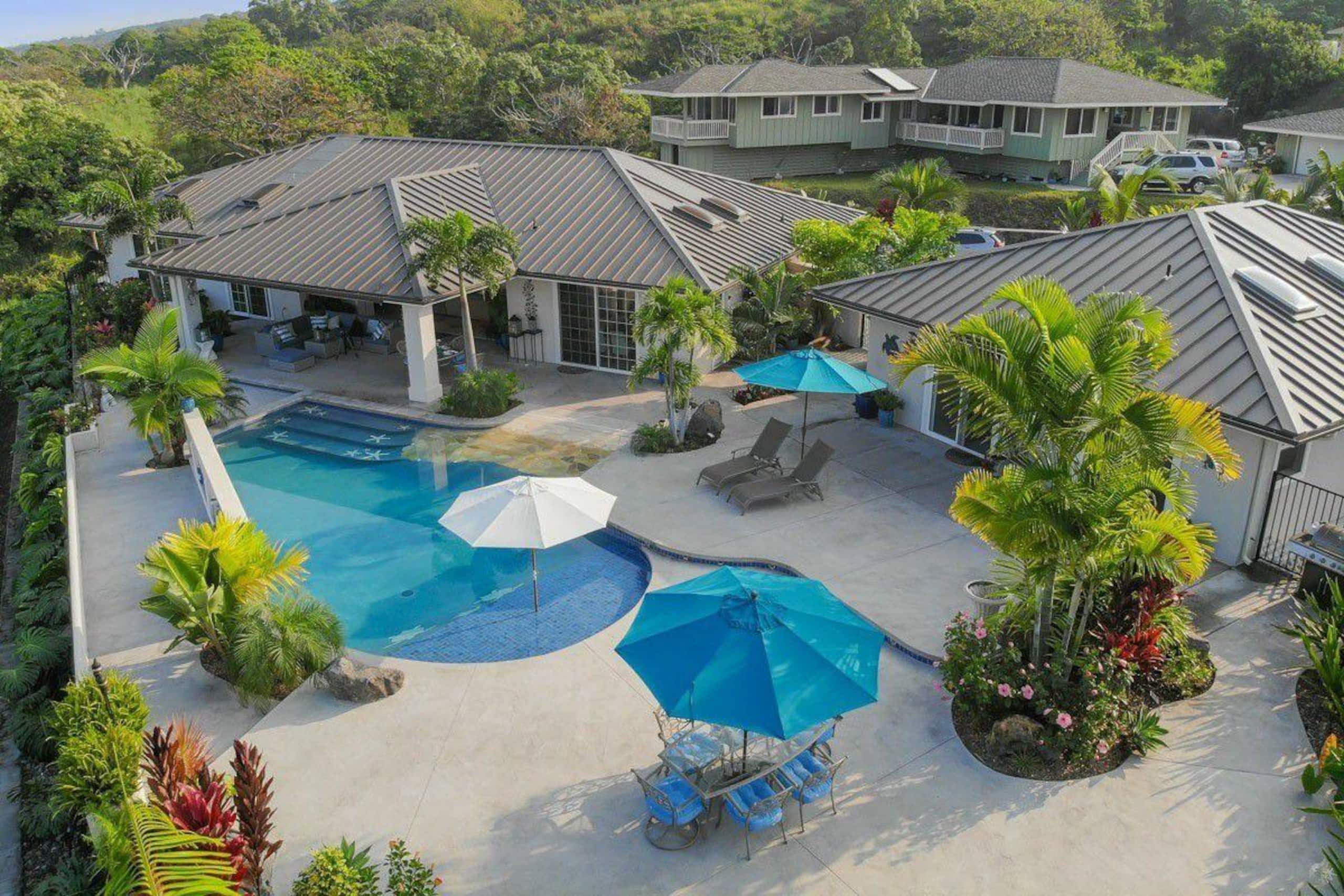 Home in Kailua-Kona · ★4.83 · 4 bedrooms · 4 beds · 4.5 baths - Image 2