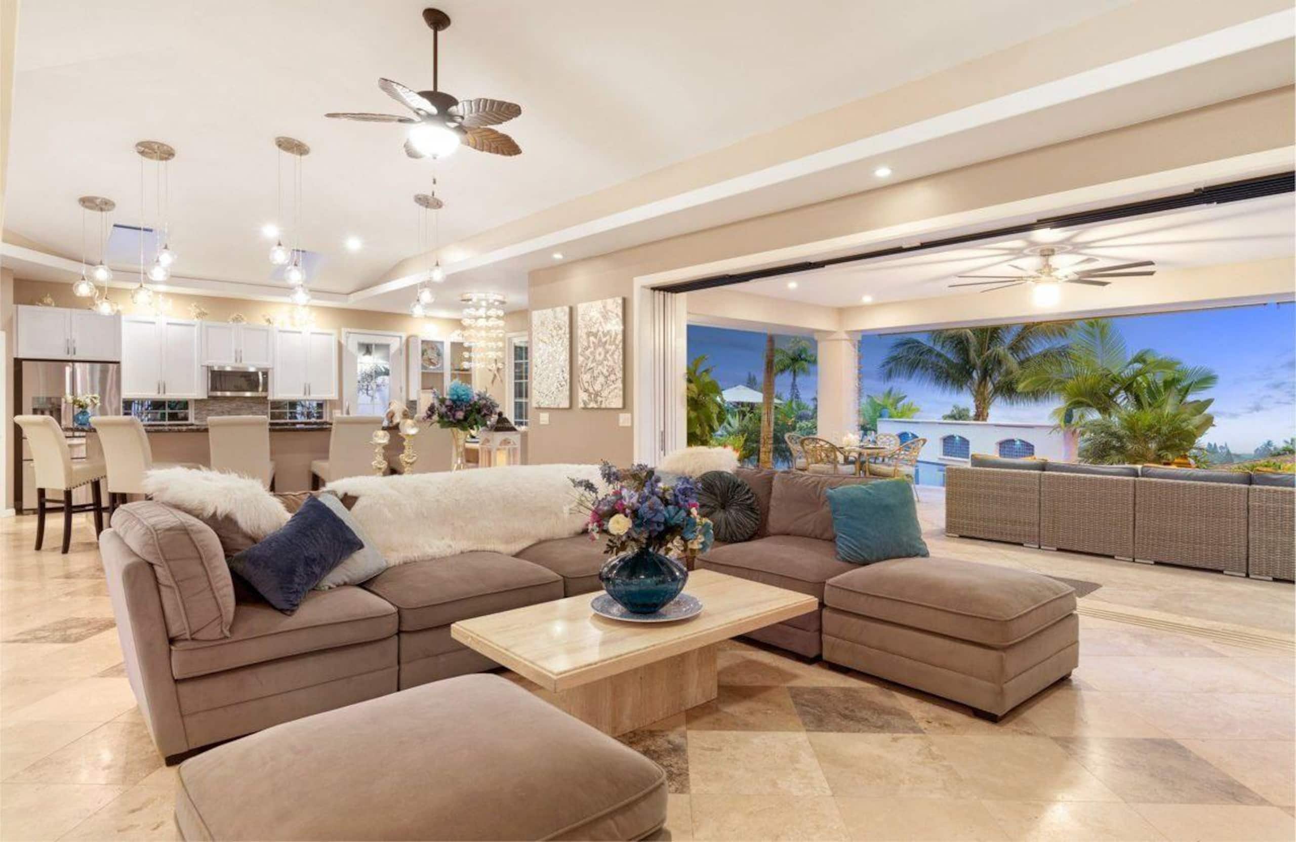 Home in Kailua-Kona · ★4.83 · 4 bedrooms · 4 beds · 4.5 baths - Image 3
