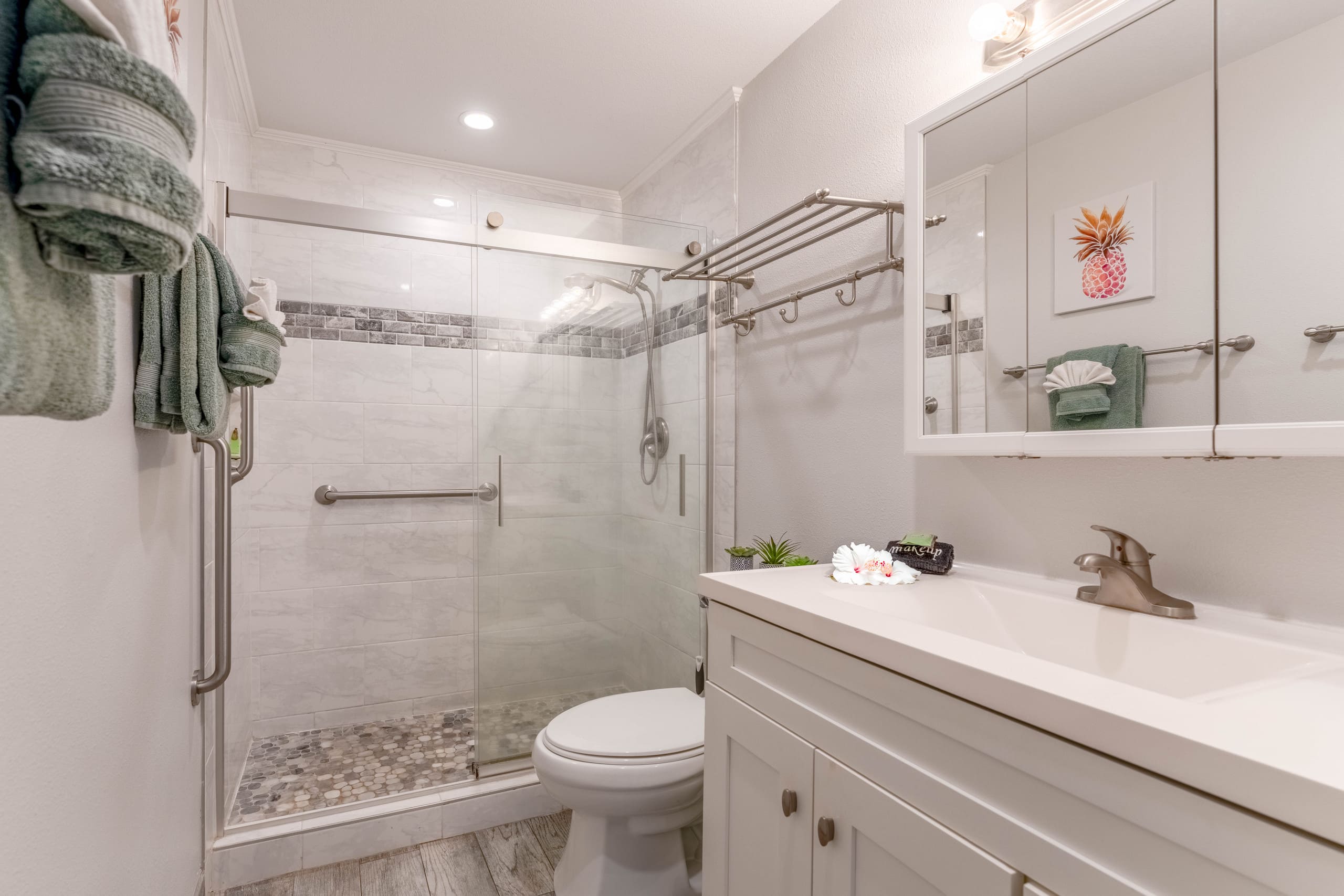 Condo in Wailuku · ★4.87 · 1 bedroom · 2 beds · 1 bath - Image 18