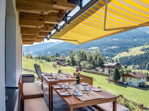 Pfisterer by Interhome