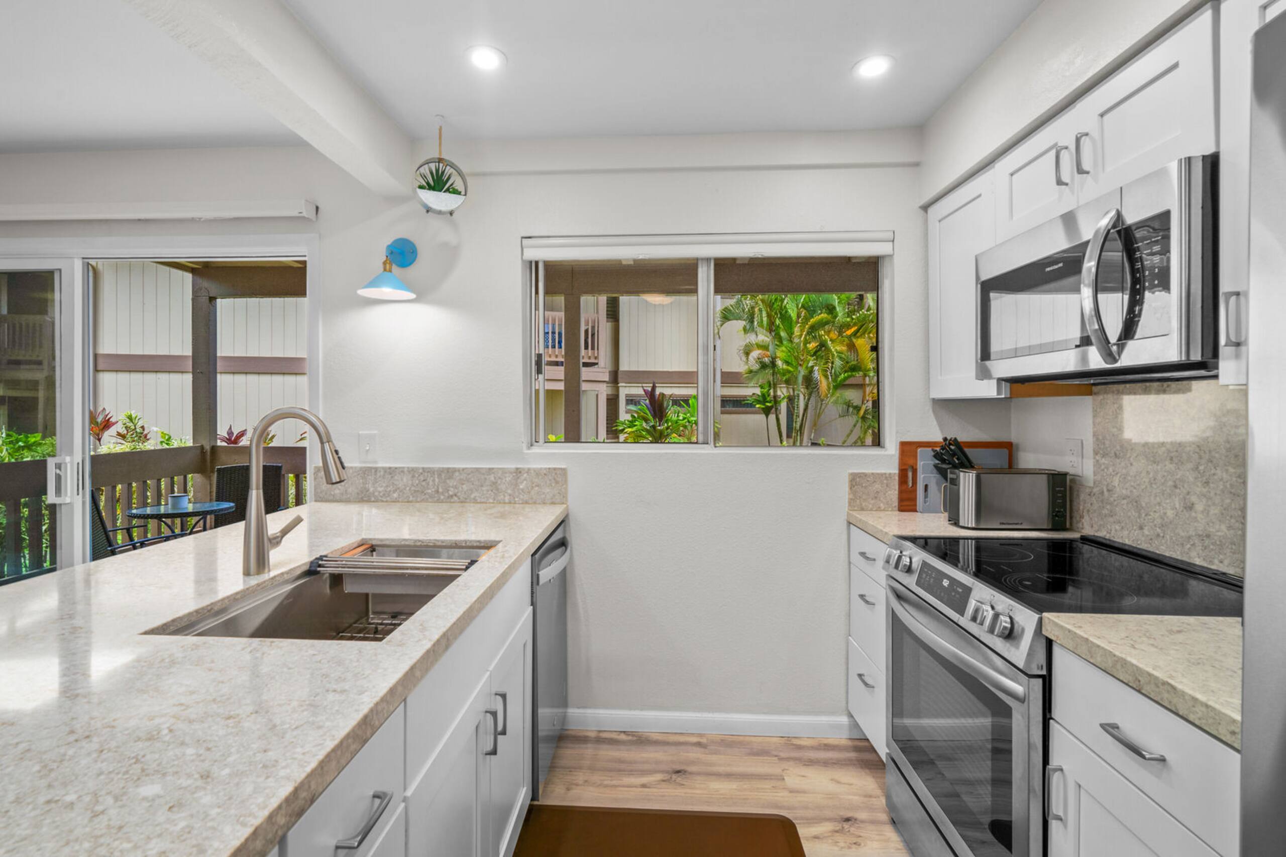 Condo in Princeville · ★4.2 · 2 bedrooms · 2 beds · 2 baths - Image 8