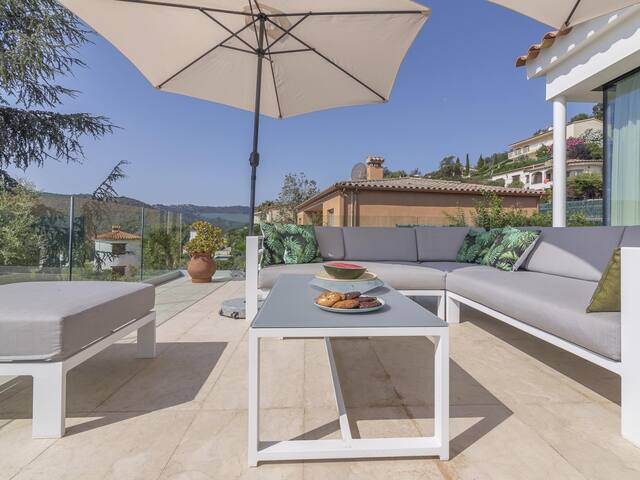 Villa la Dolça by Rent Costa Brava gallery image 5