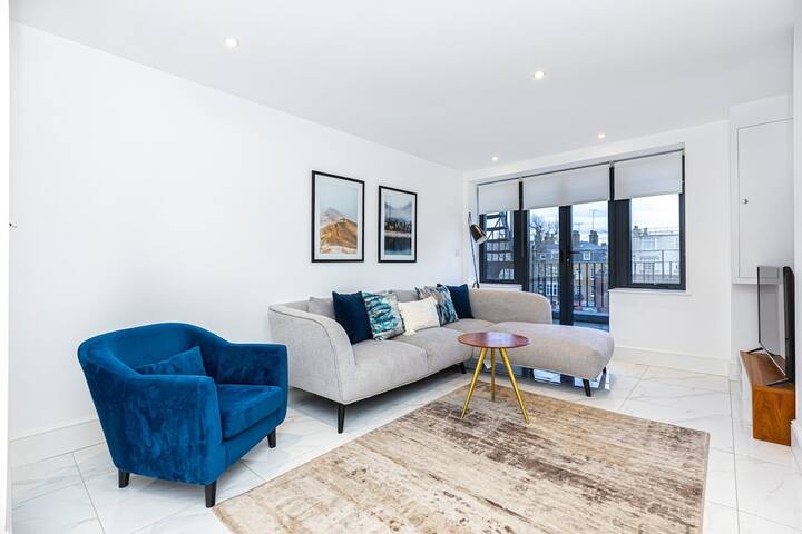 Elegant Three-Bed Marylebone Flat Near Oxford Circ gallery image 4