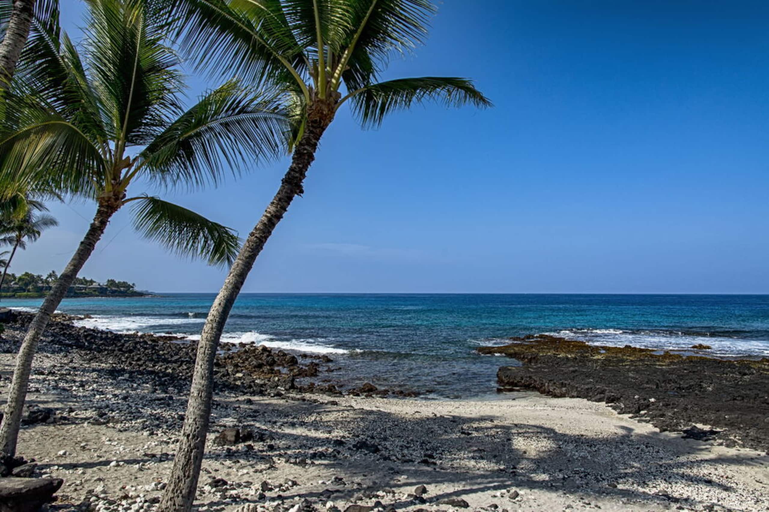 Condo in Kailua-Kona · ★4.86 · 2 bedrooms · 3 beds · 2 baths - Image 40