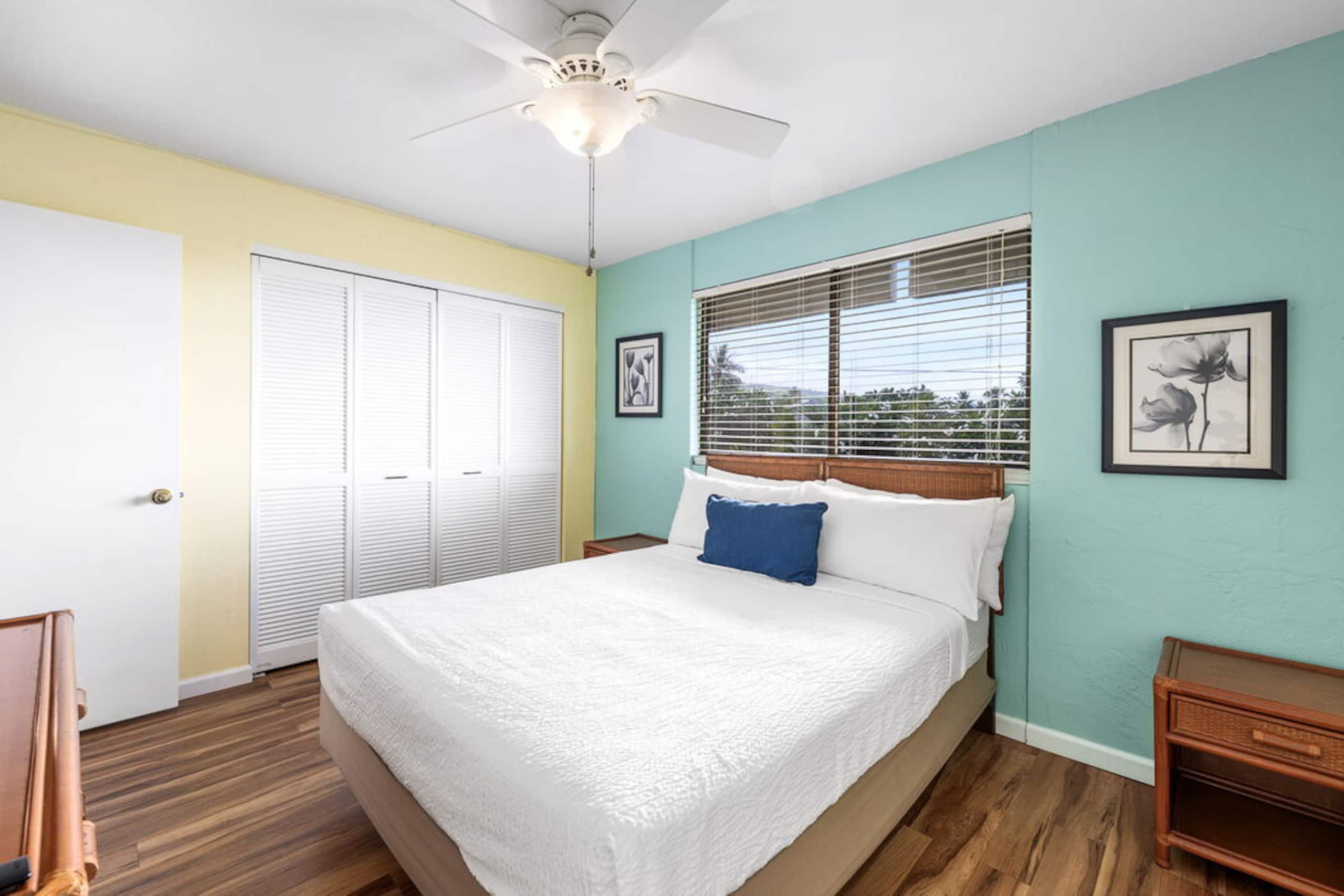 Condo in Kailua-Kona · ★4.86 · 2 bedrooms · 3 beds · 2 baths - Image 14