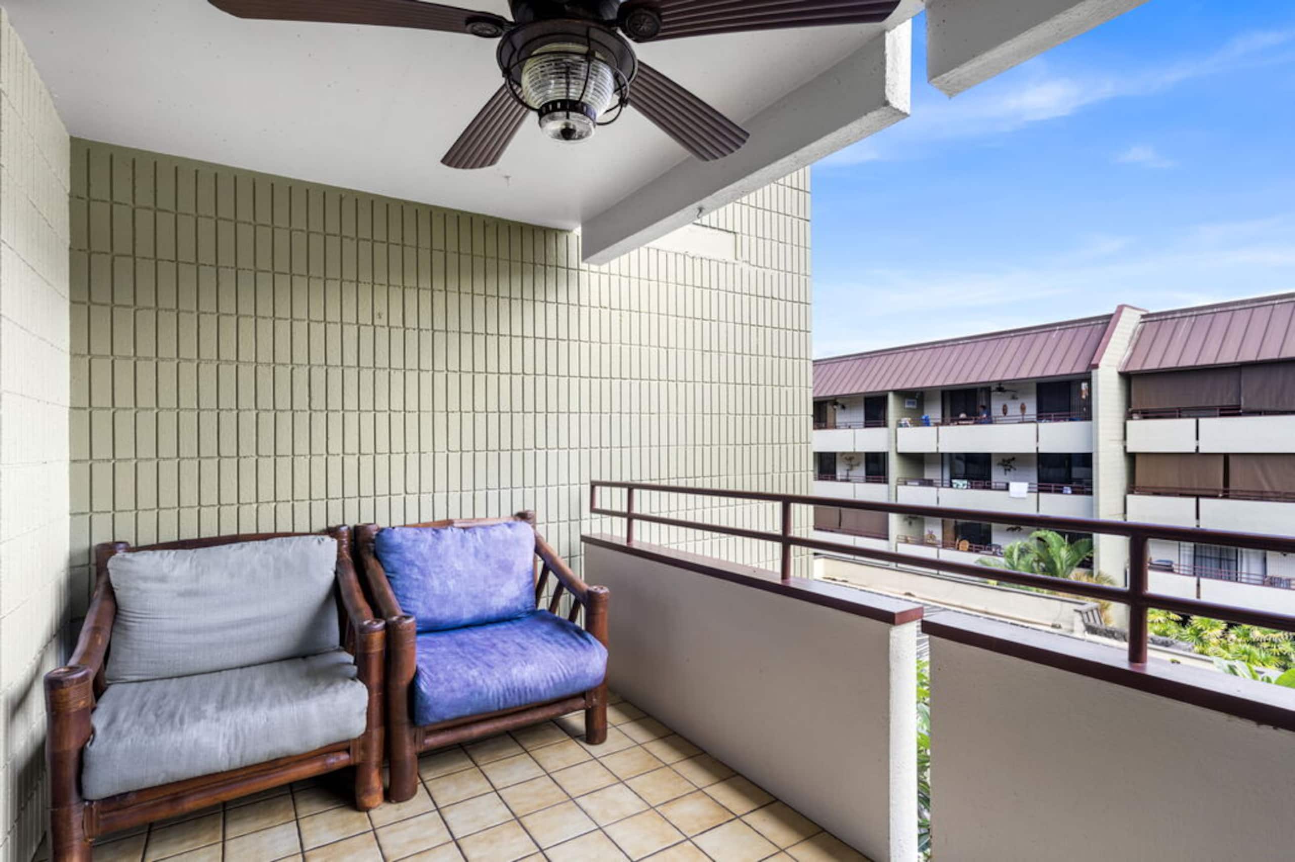 Condo in Kailua-Kona · ★4.86 · 2 bedrooms · 3 beds · 2 baths - Image 21