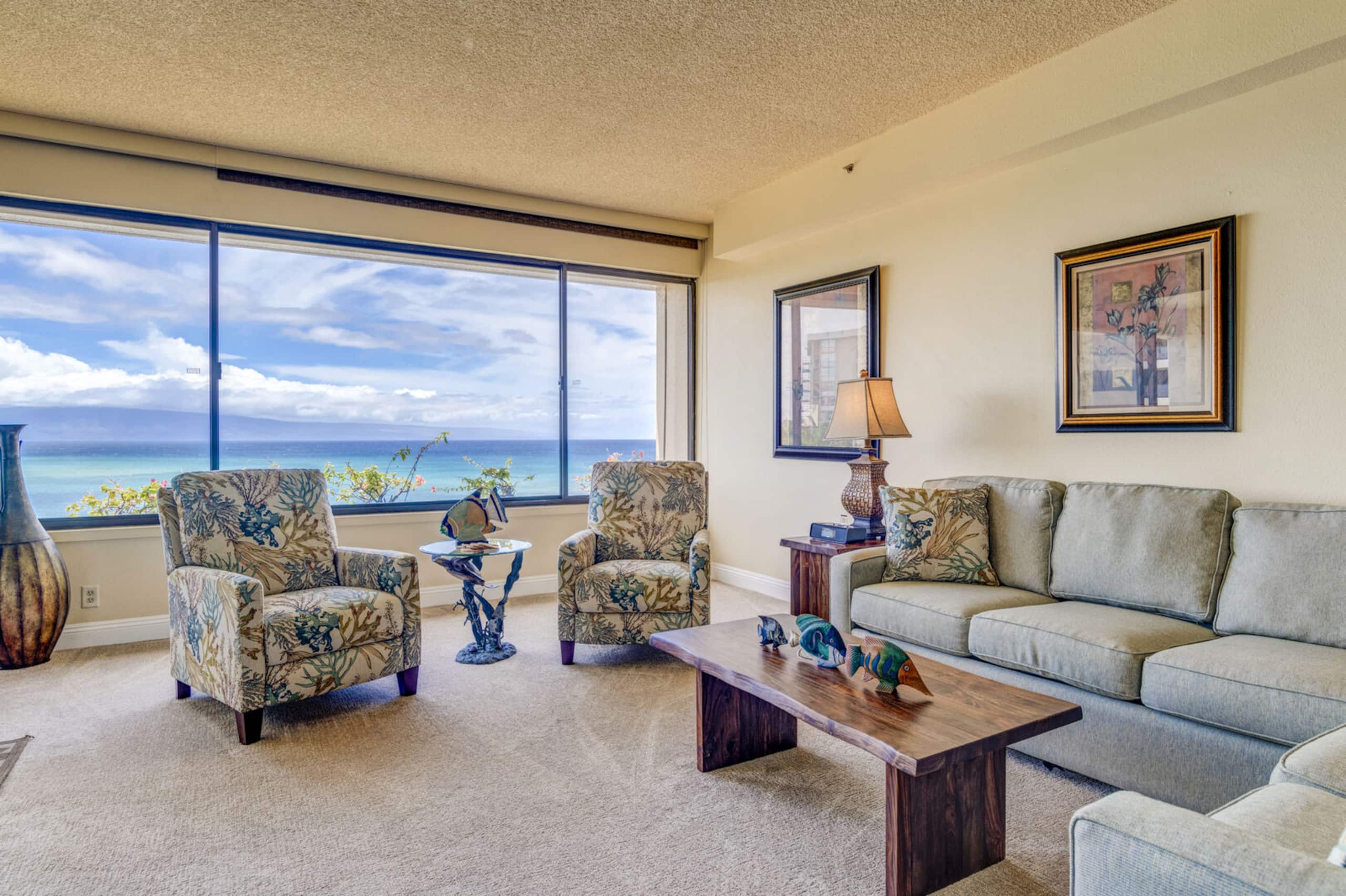 Condo in Lahaina · ★4.89 · 2 bedrooms · 3 beds · 2 private baths - Image 5