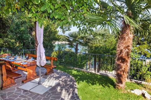 Apartment Villa Lidija - Deluxe Two Bedroom Apartment with Terrace and Sea View