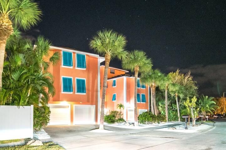 Siesta Beach Rentals managed Airbnb listing 2