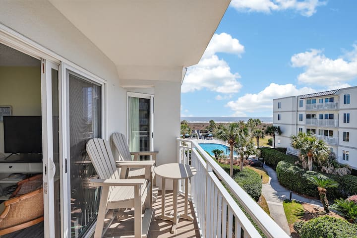 Oceanfront Condominium With Great Amenities - Sea Island, GA