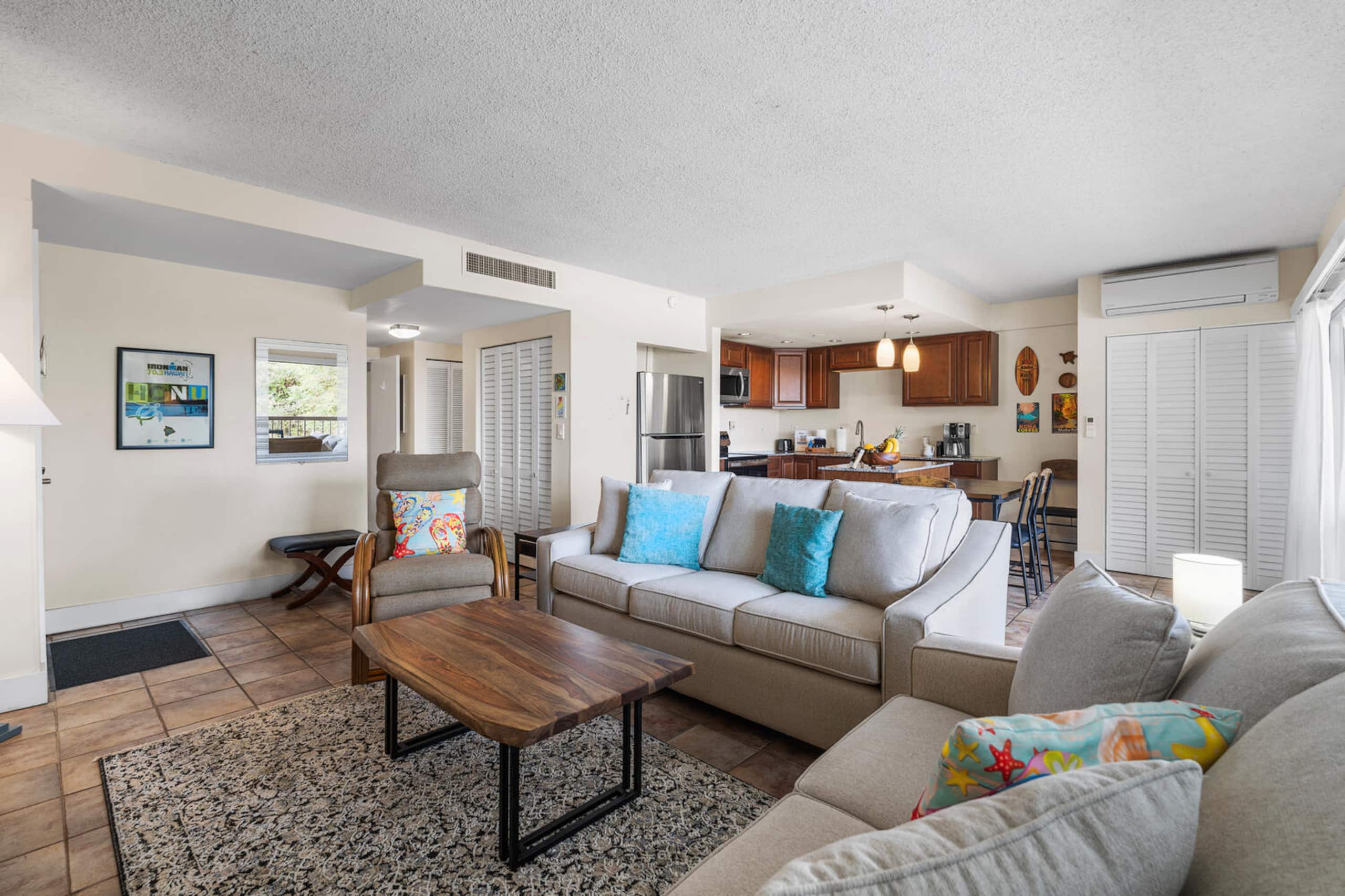 Condo in Kailua-Kona · ★4.67 · 2 bedrooms · 3 beds · 2 baths - Image 13