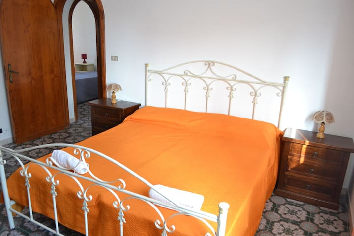 Appartamento 8 pax vicino spiaggia gallery image 3