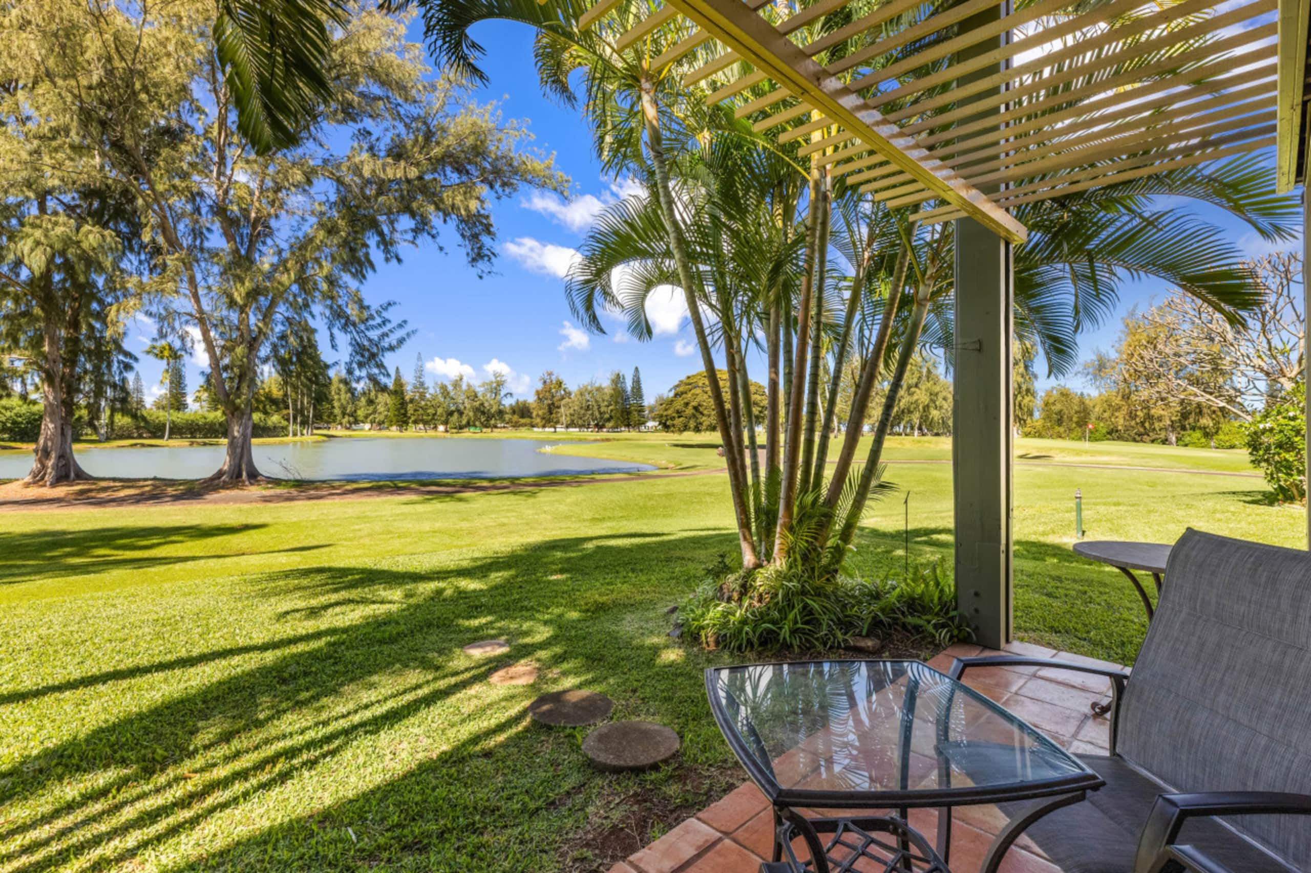 Home in Kahuku · ★4.8 · 3 bedrooms · 5 beds · 3 private baths - Image 11